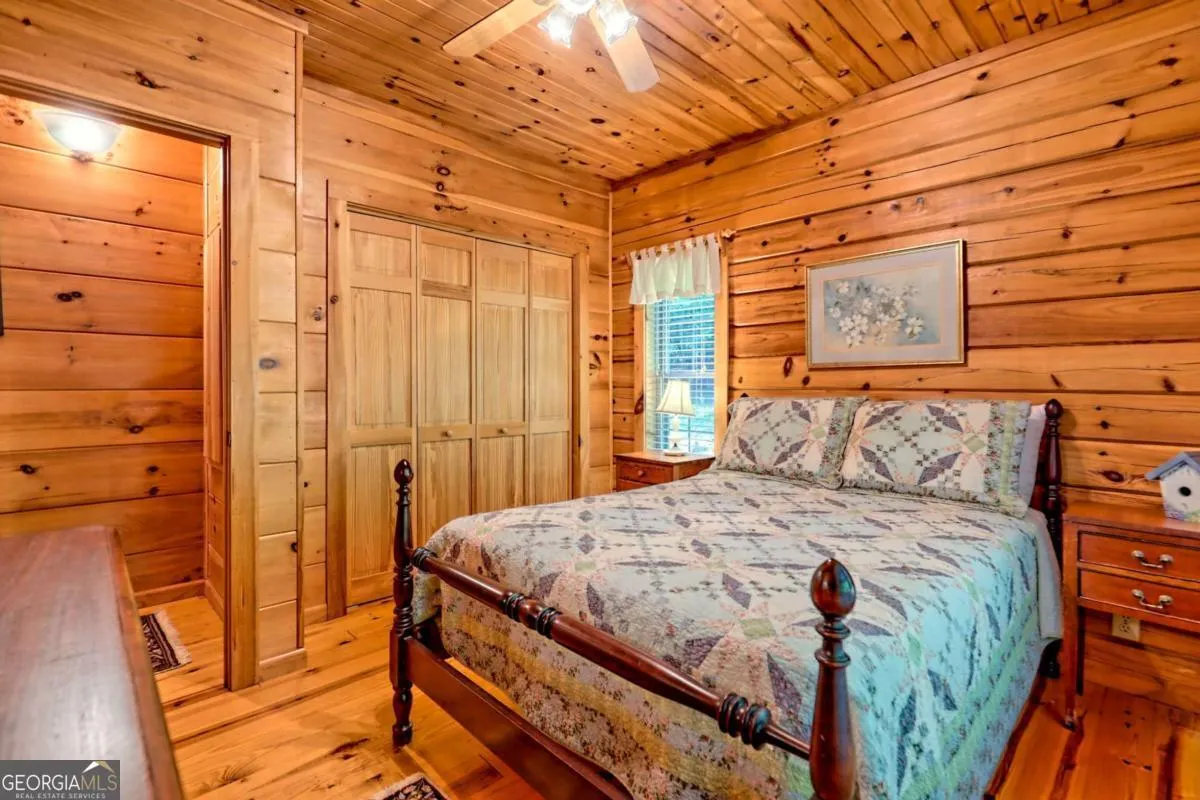 21 Ashley Trail