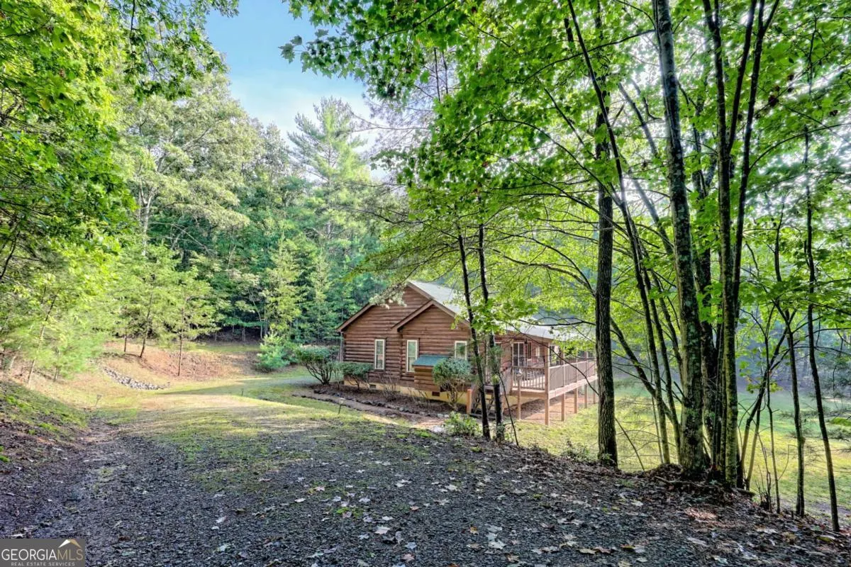 21 Ashley Trail
