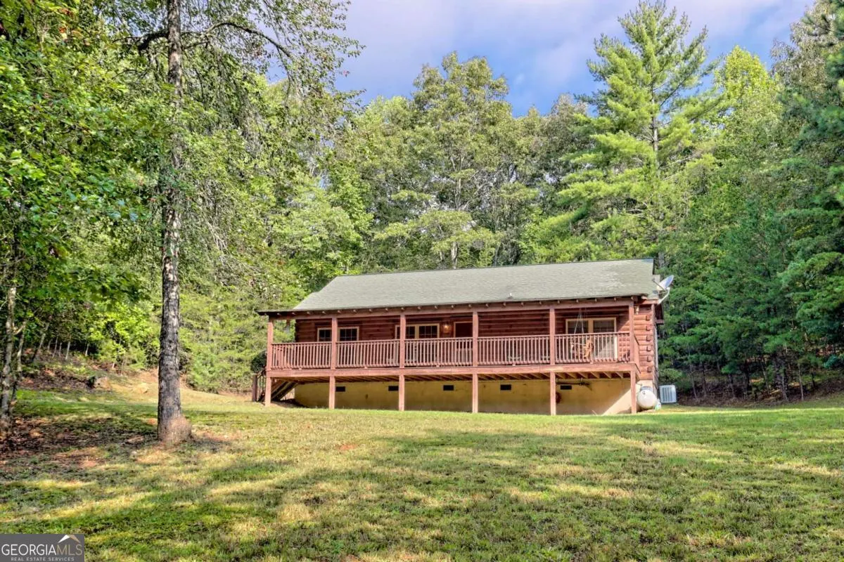 21 Ashley Trail