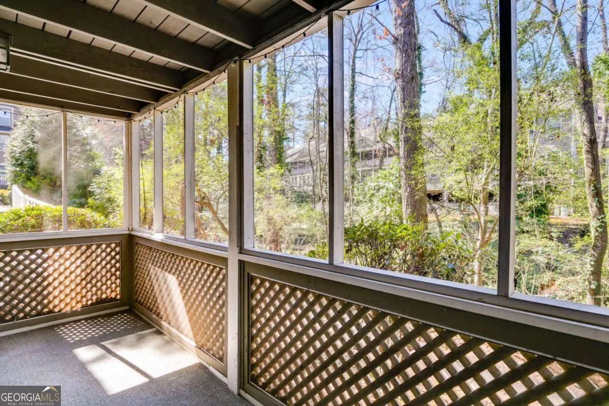 2135 N Forest Trail
