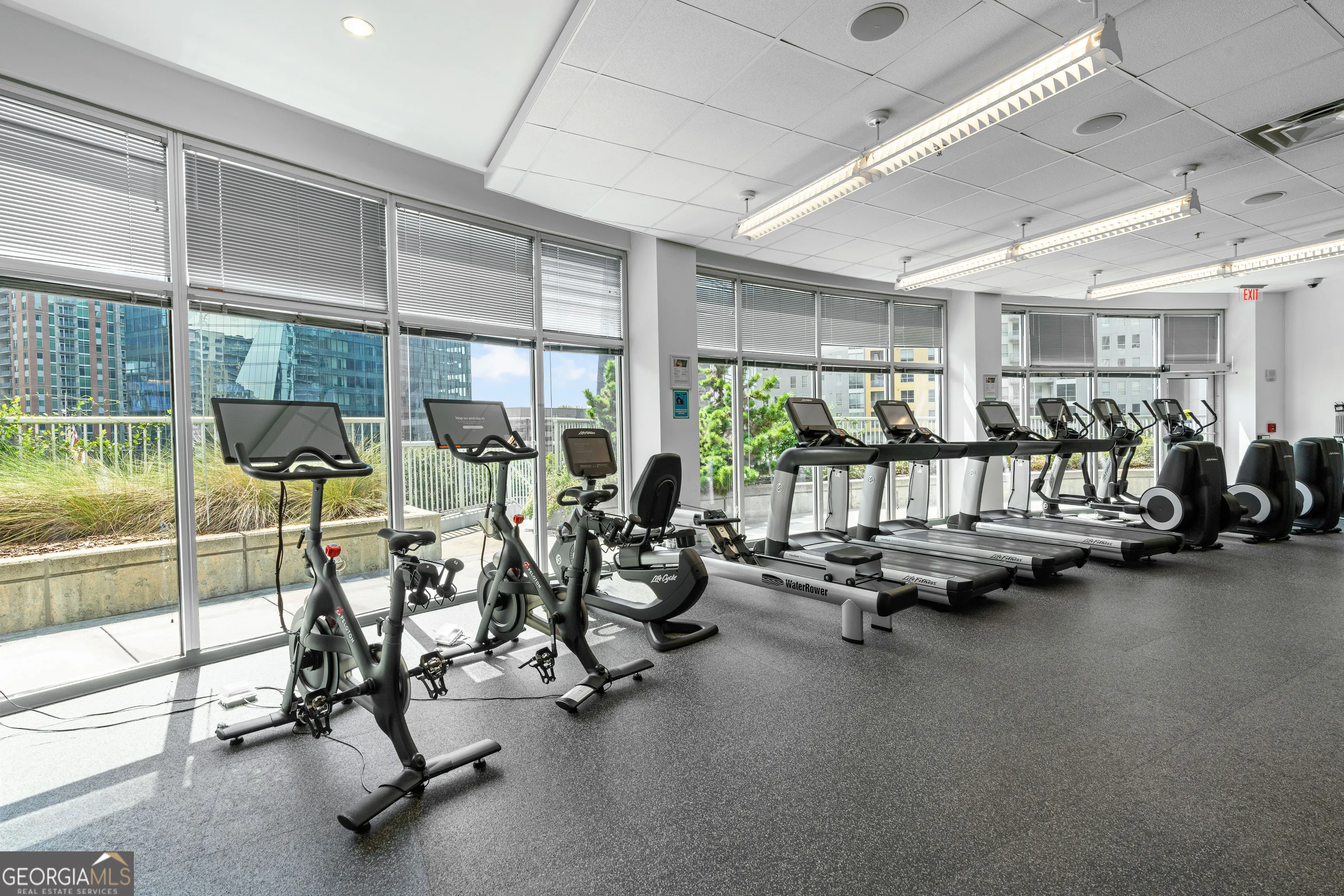 609 950 W Peachtree Street NW, #609