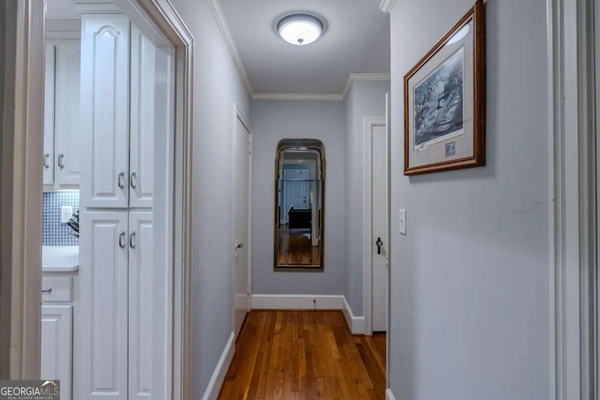 13 SE Townview Road
