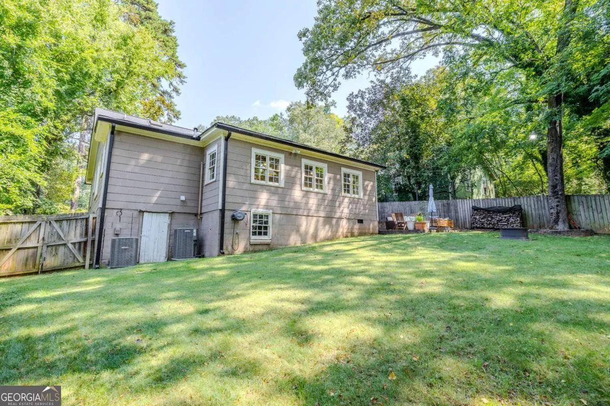 13 SE Townview Road