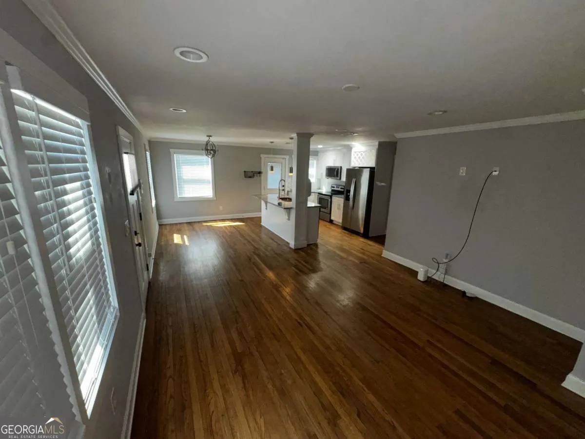 2097 Holly Hill Drive