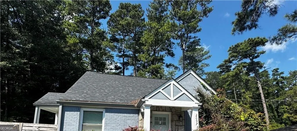 2097 Holly Hill Drive