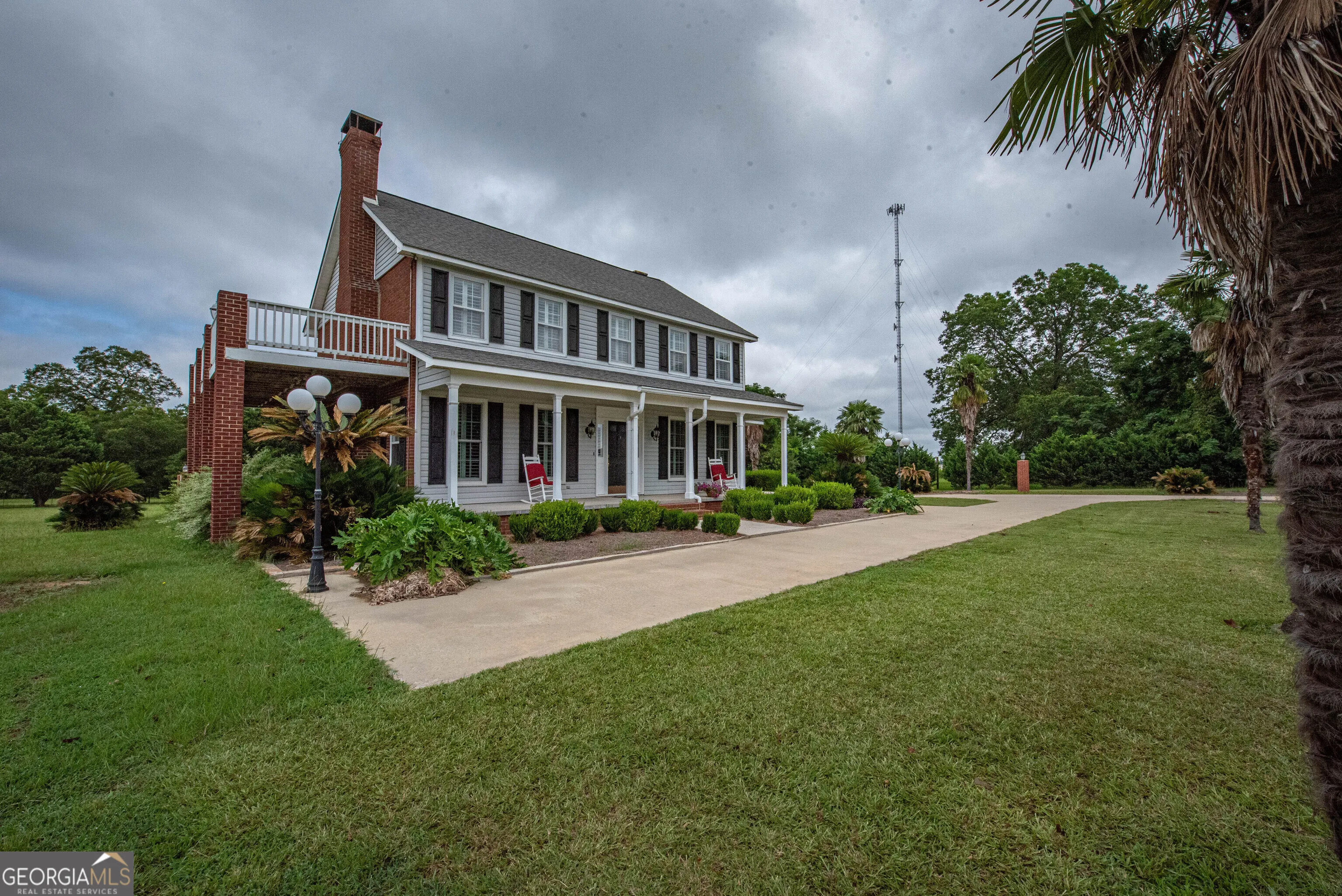 8715 Hwy 41