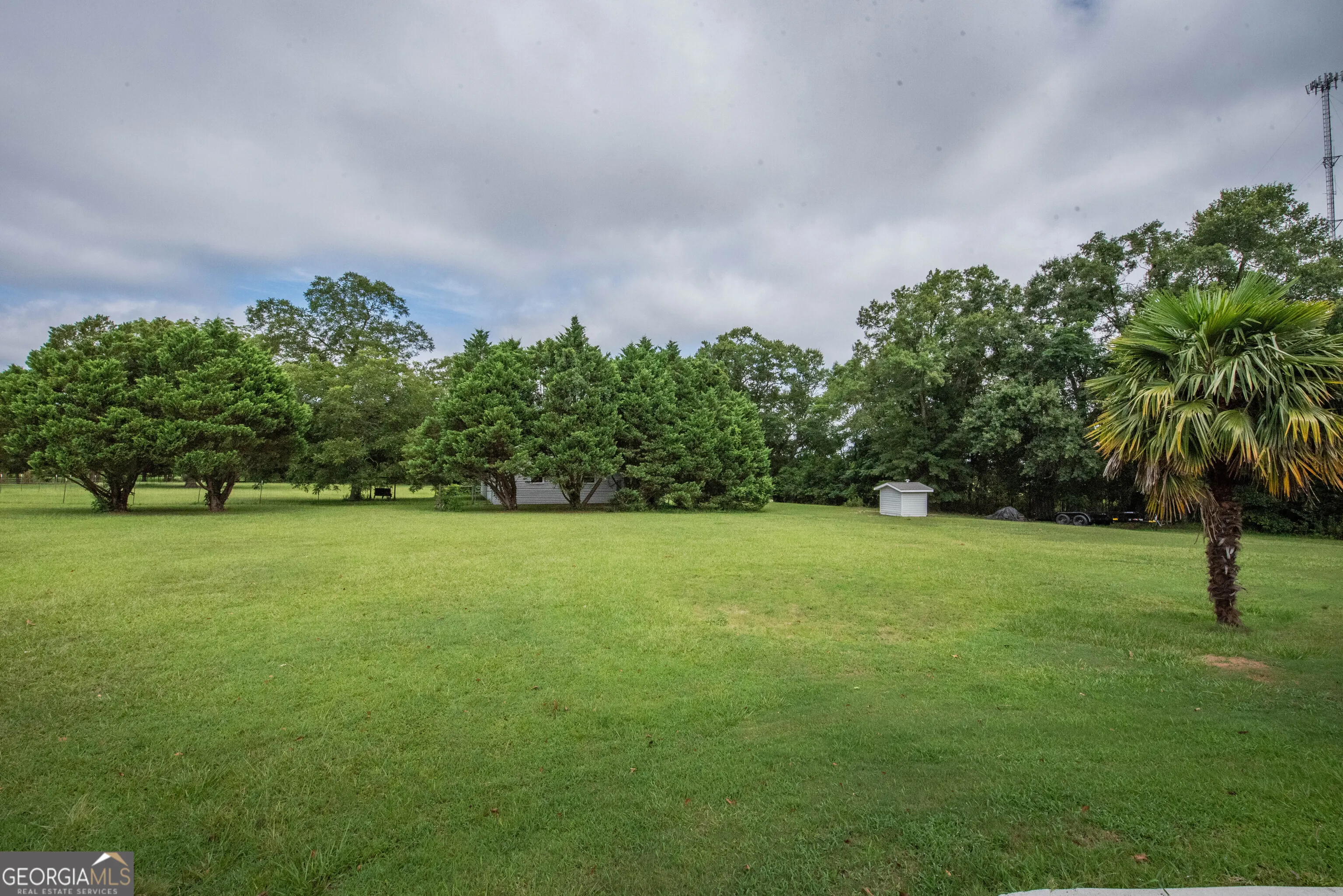 8715 Hwy 41