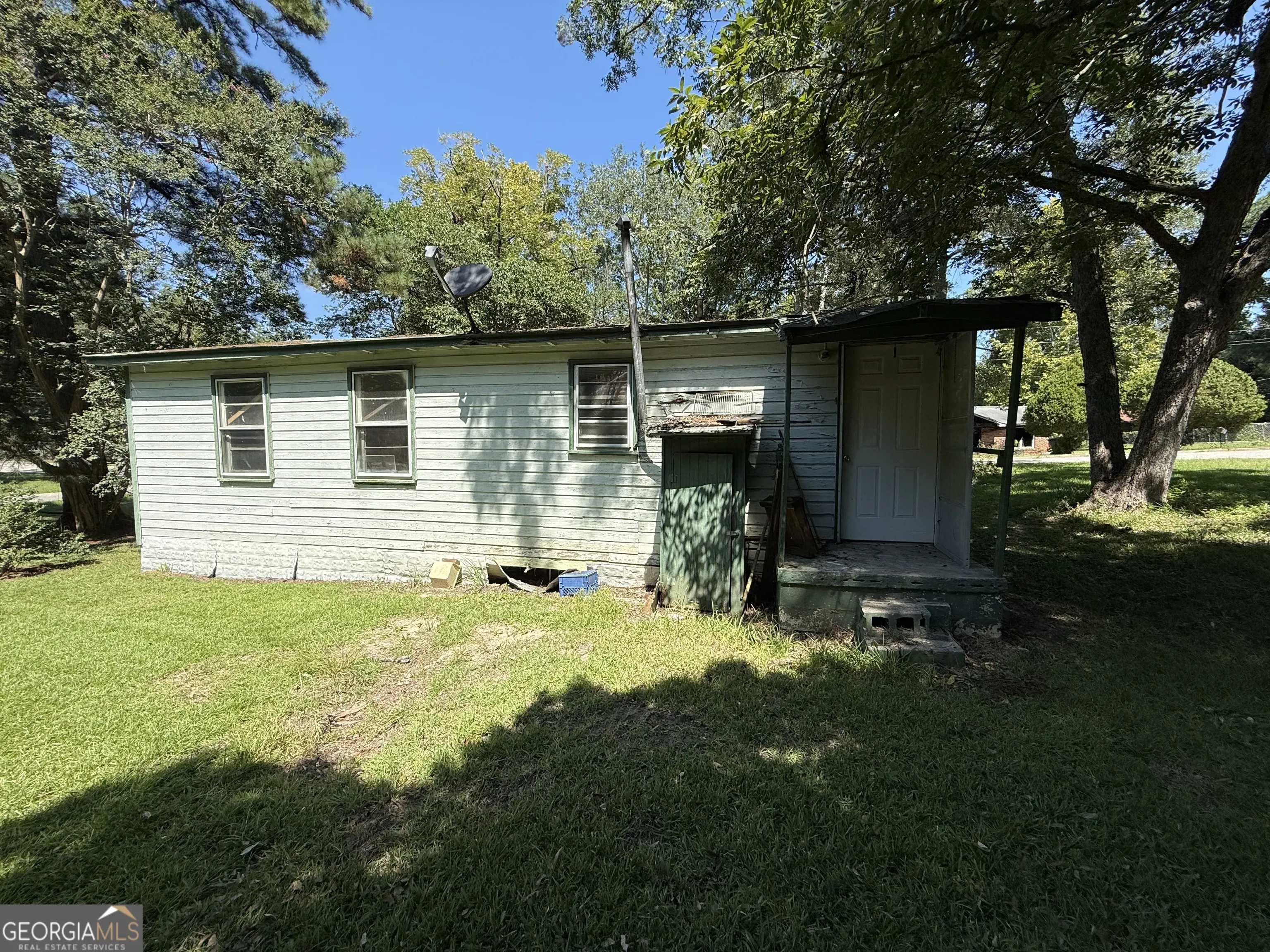 416 Abram Street
