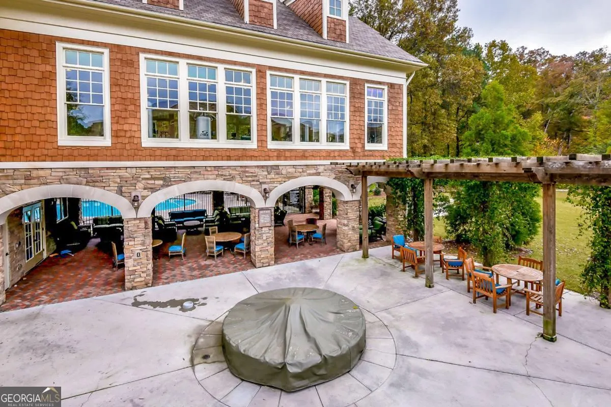 120 200 River Vista Drive, #120