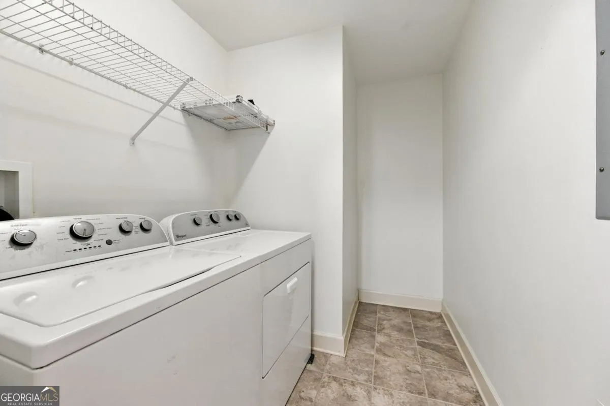 120 200 River Vista Drive, #120