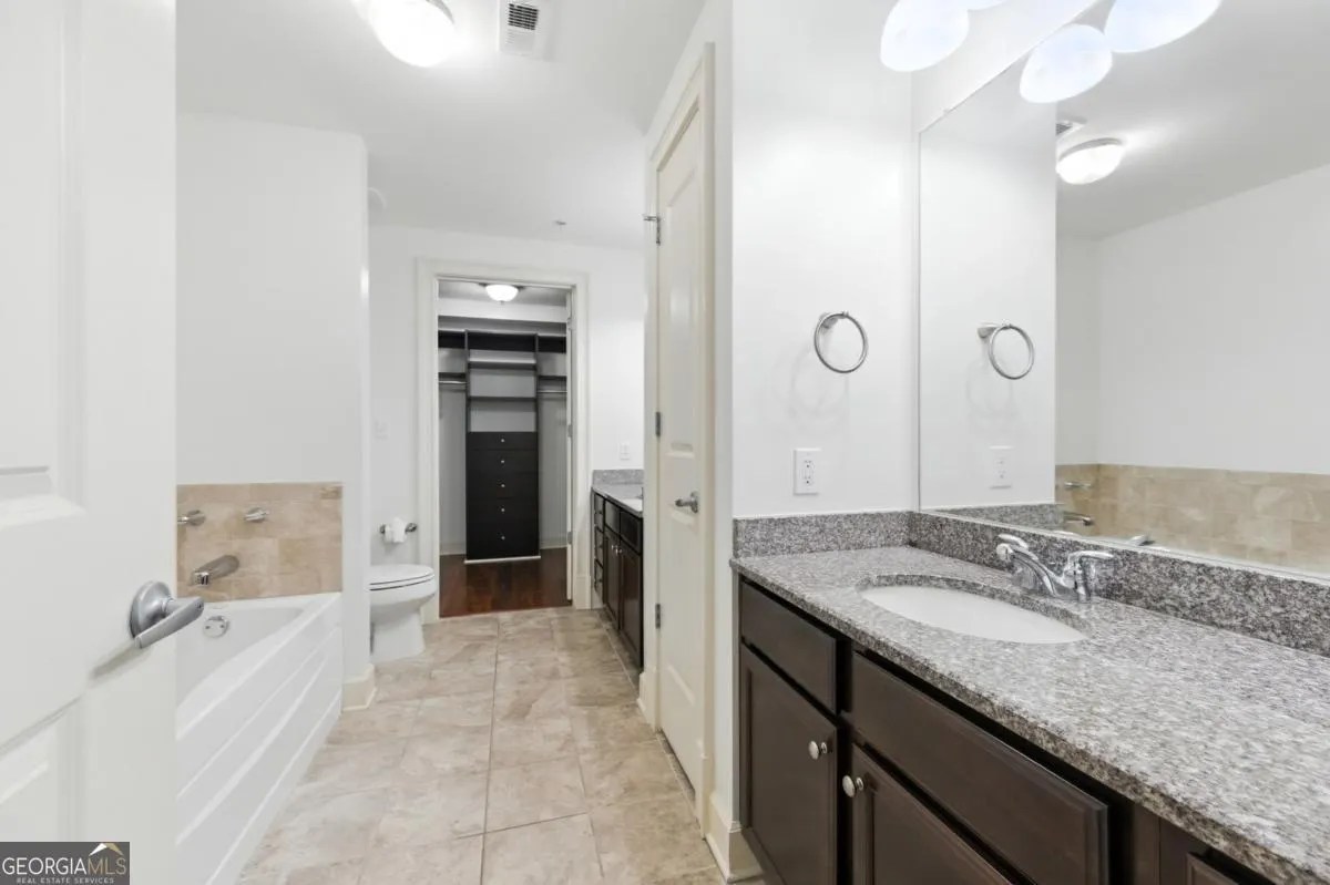 120 200 River Vista Drive, #120