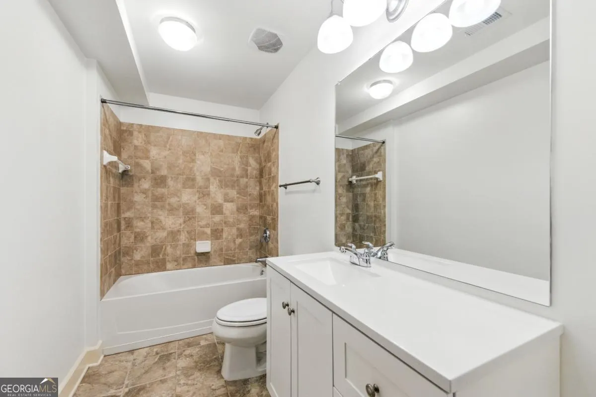 120 200 River Vista Drive, #120