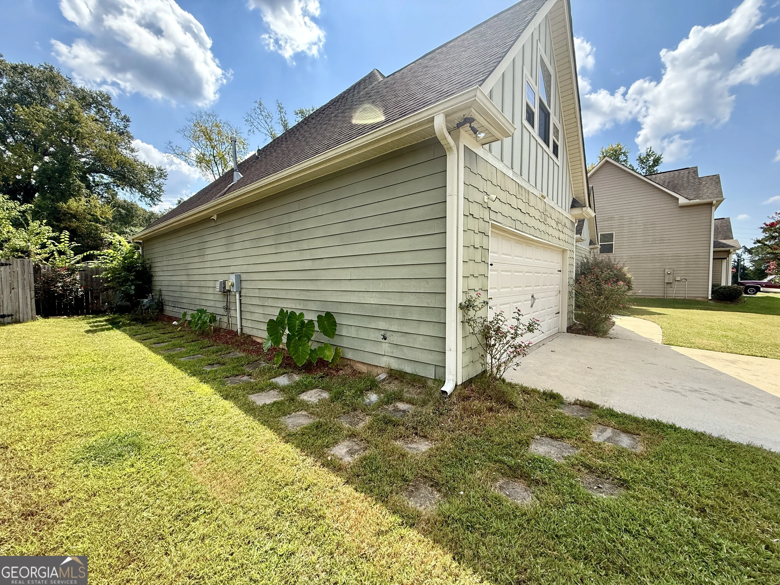 3814 E Pond View Court