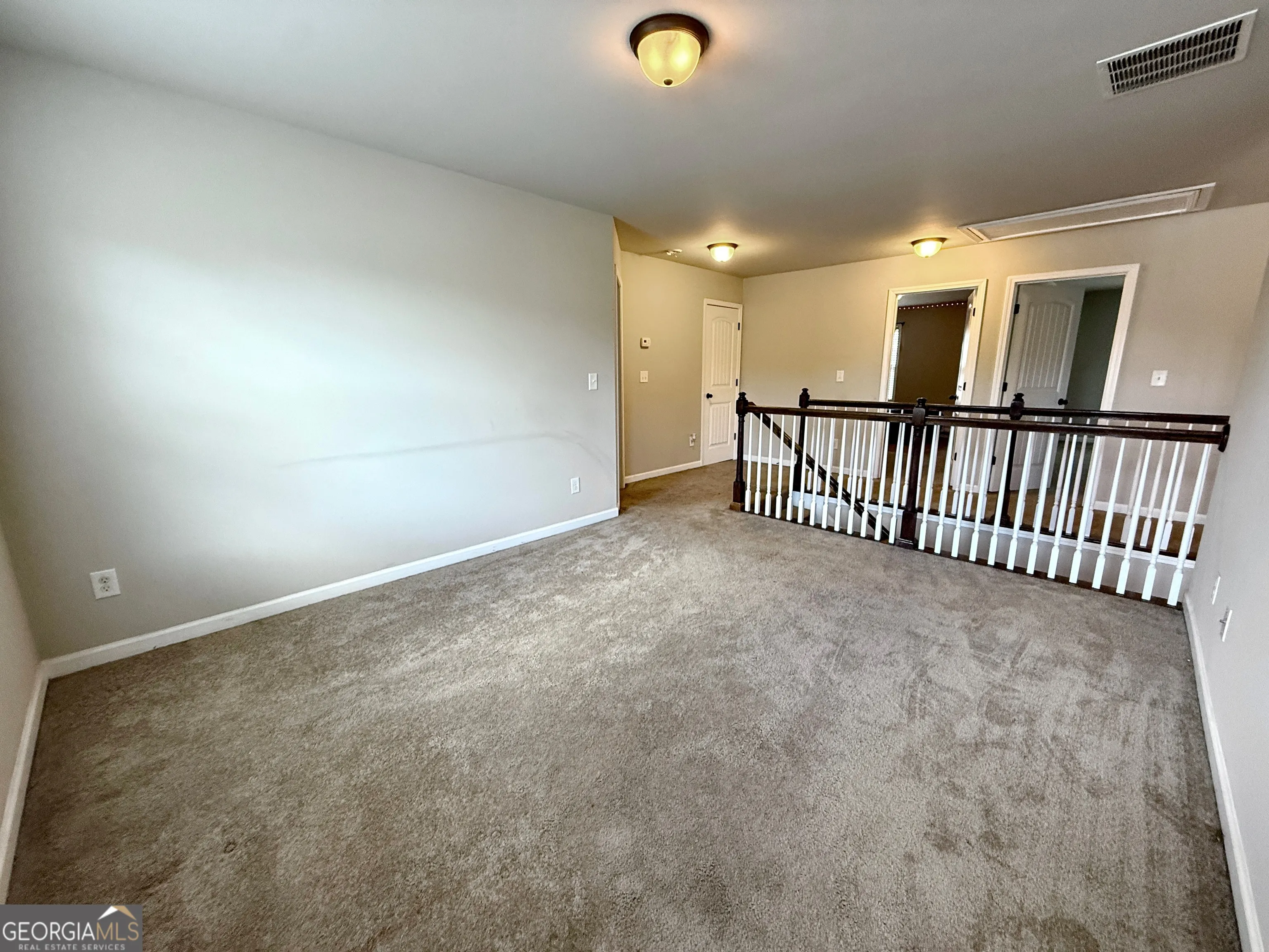 3814 E Pond View Court