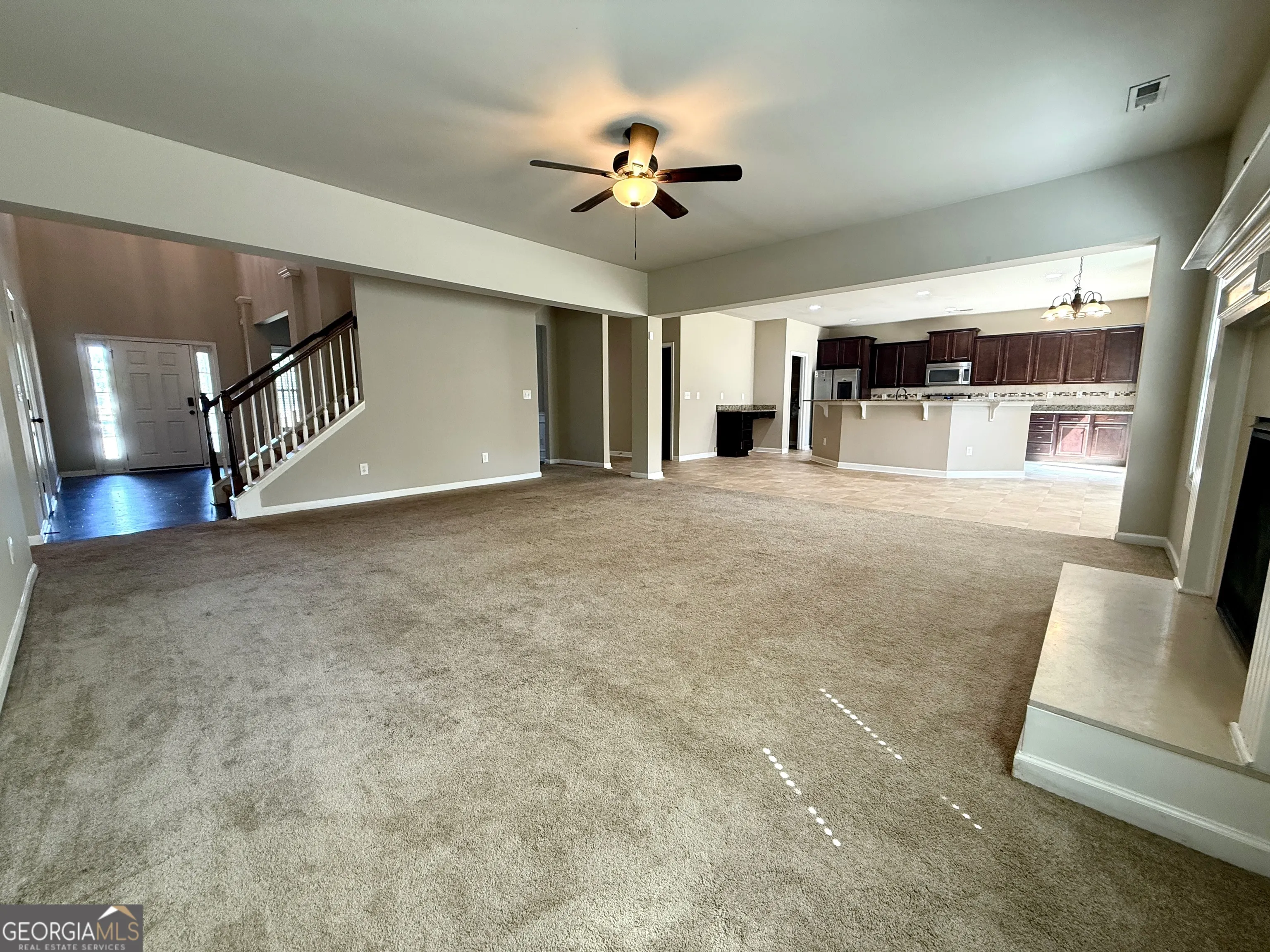 3814 E Pond View Court