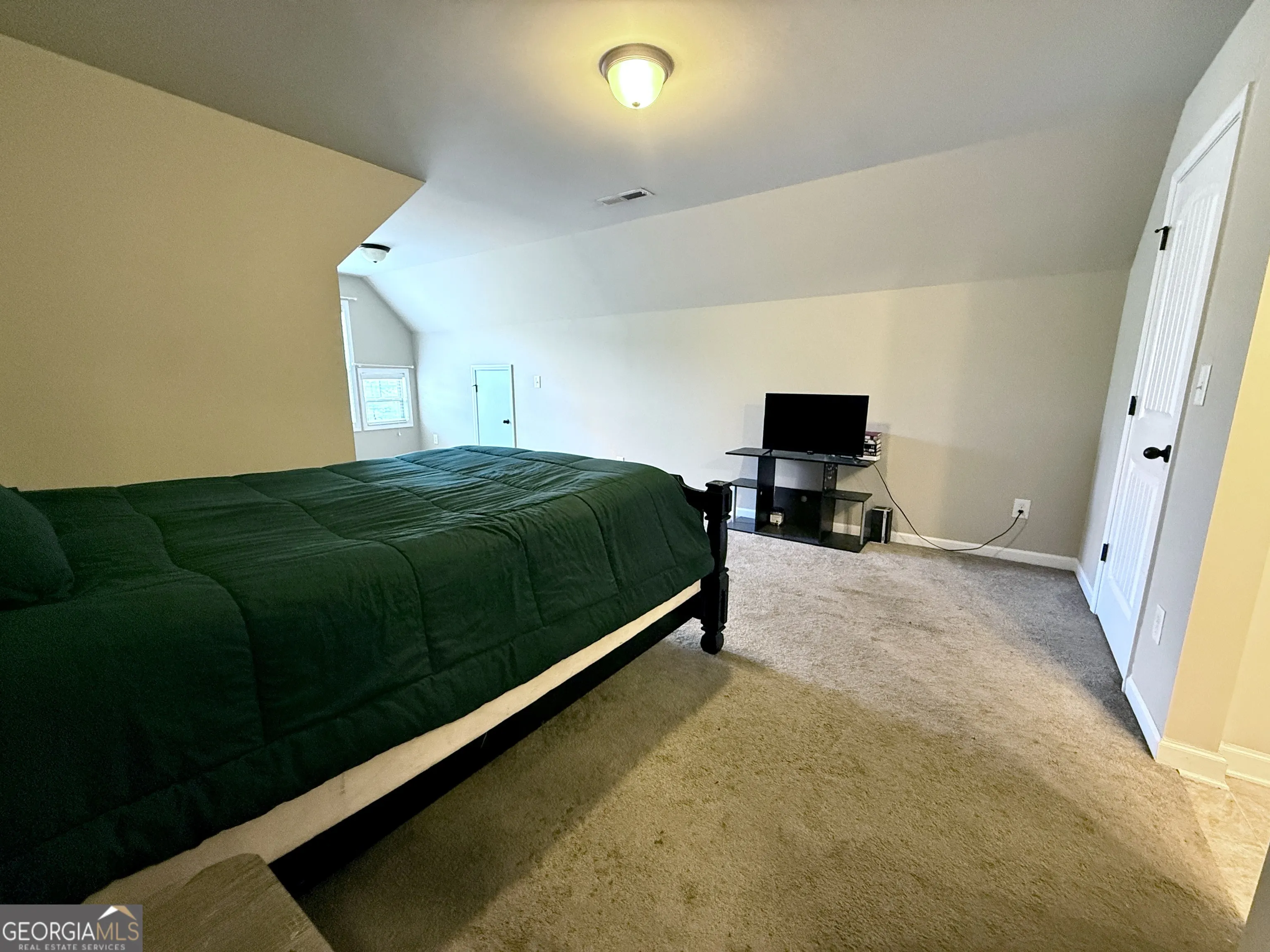 3814 E Pond View Court