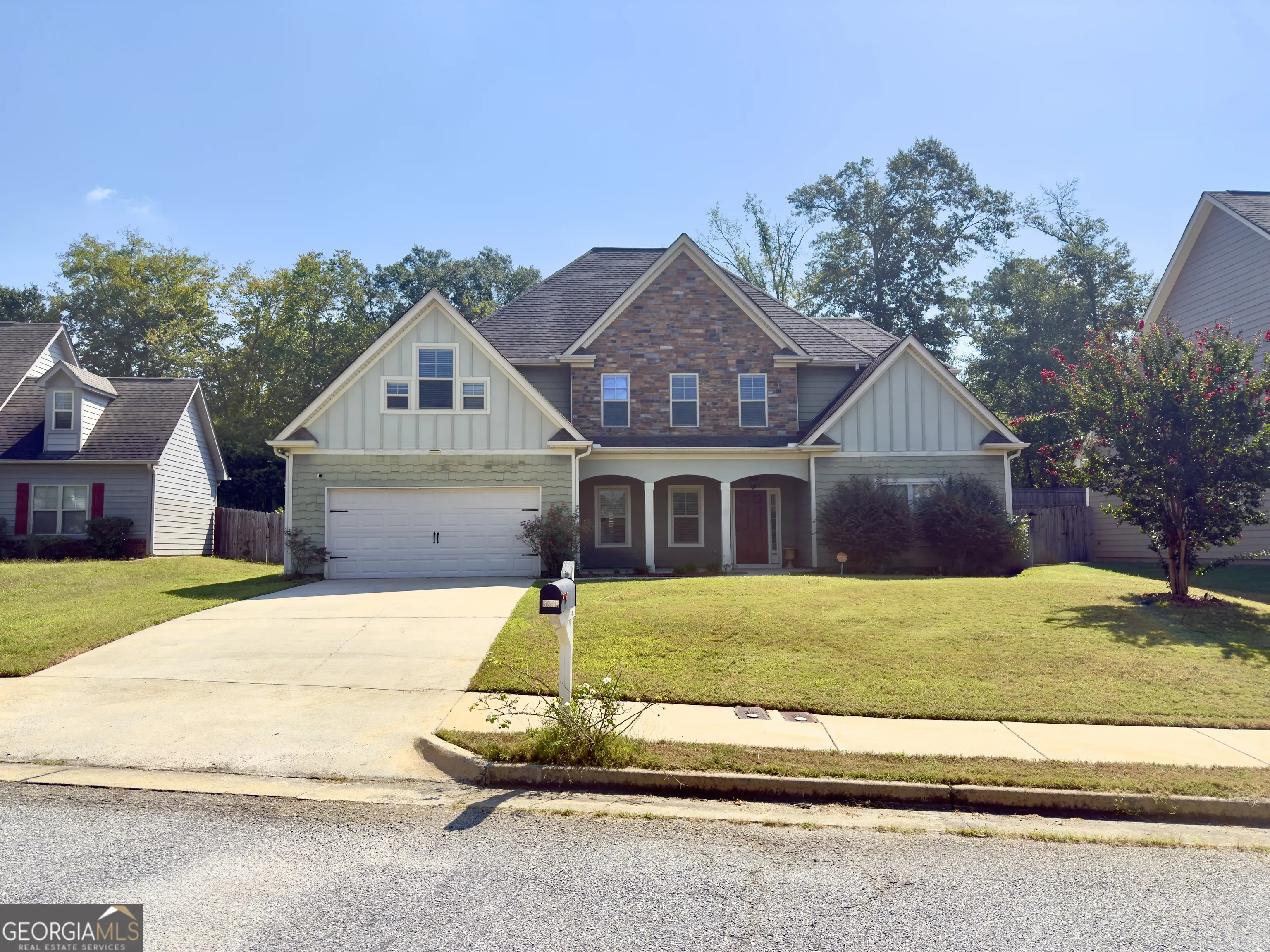 3814 E Pond View Court