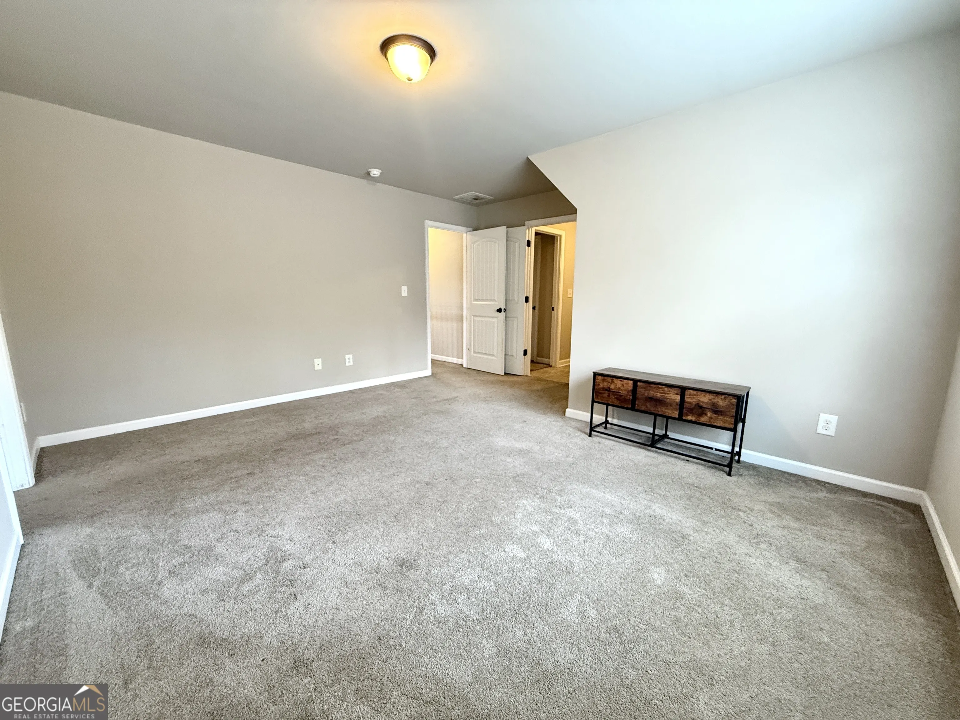 3814 E Pond View Court