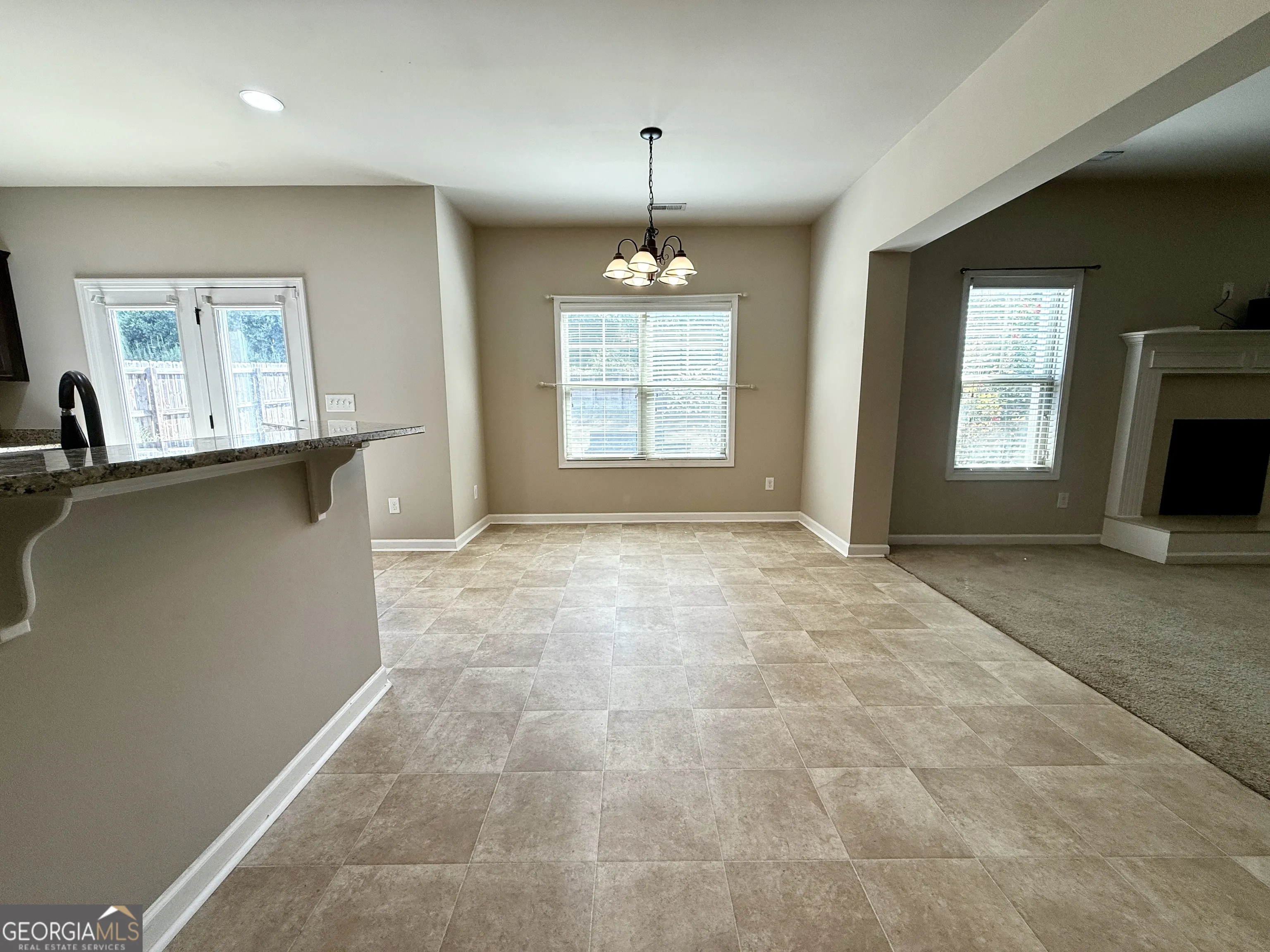 3814 E Pond View Court