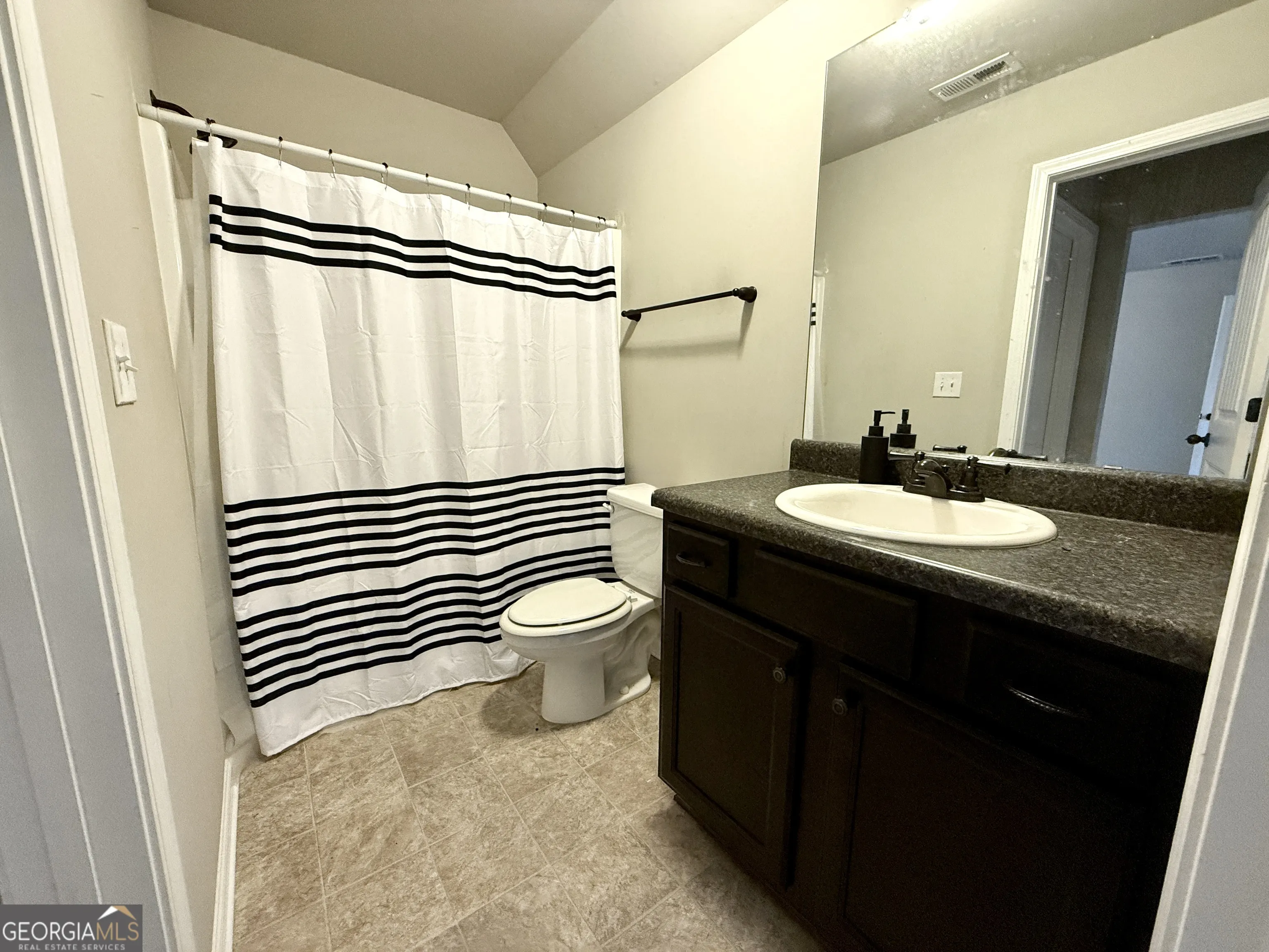 3814 E Pond View Court