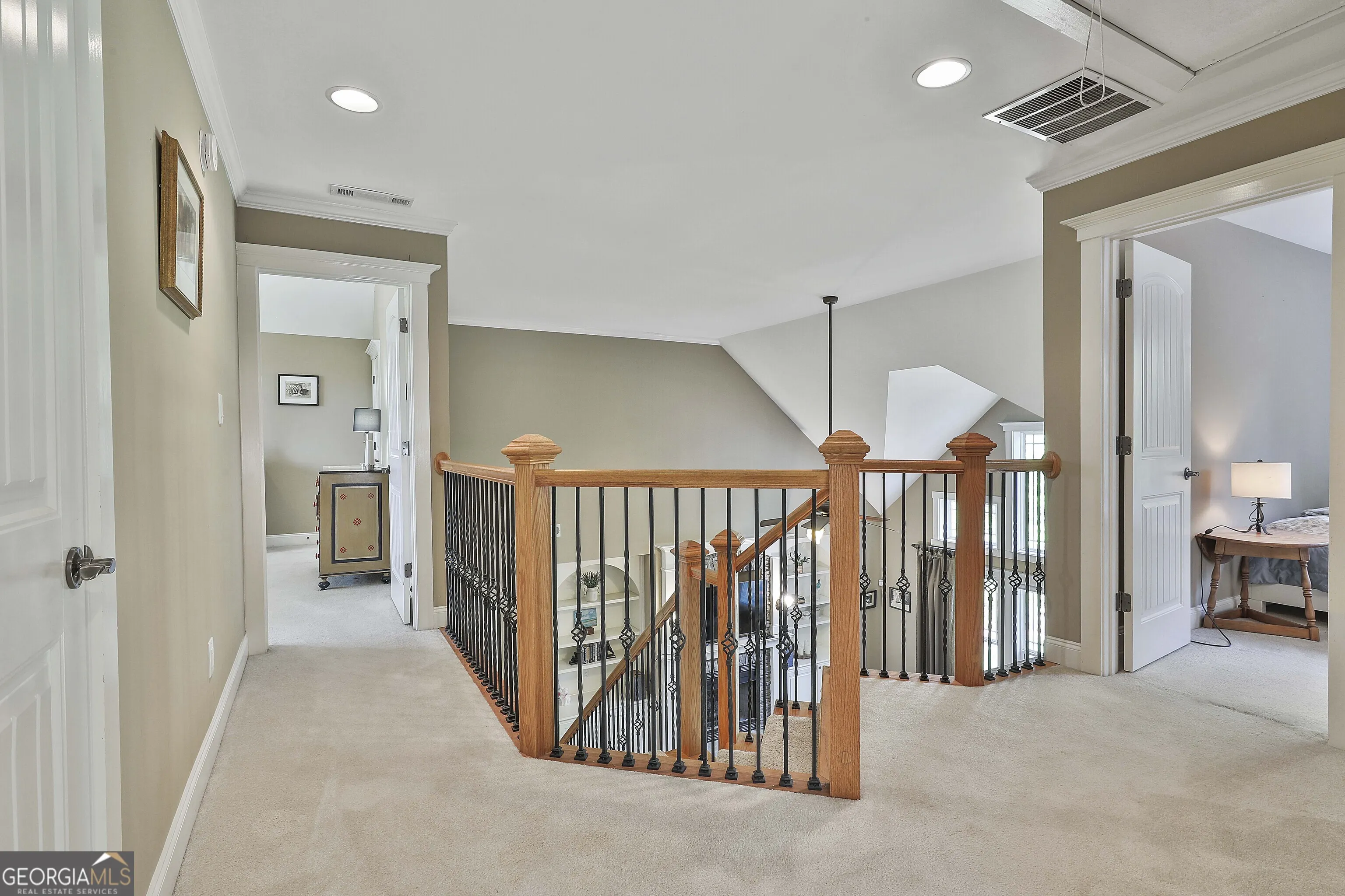 10 Edgewater Way