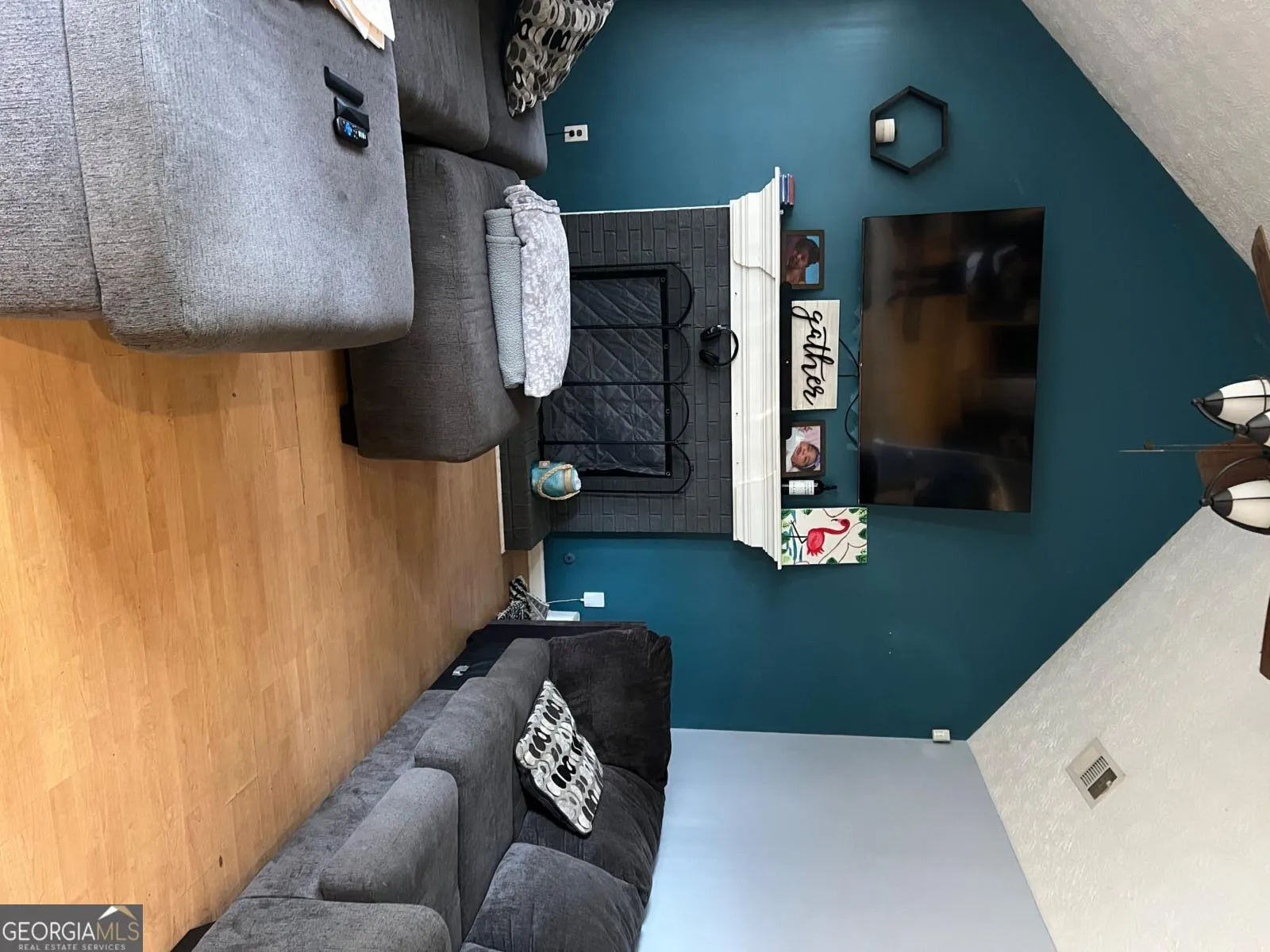 232 ROCKINGHAM Drive