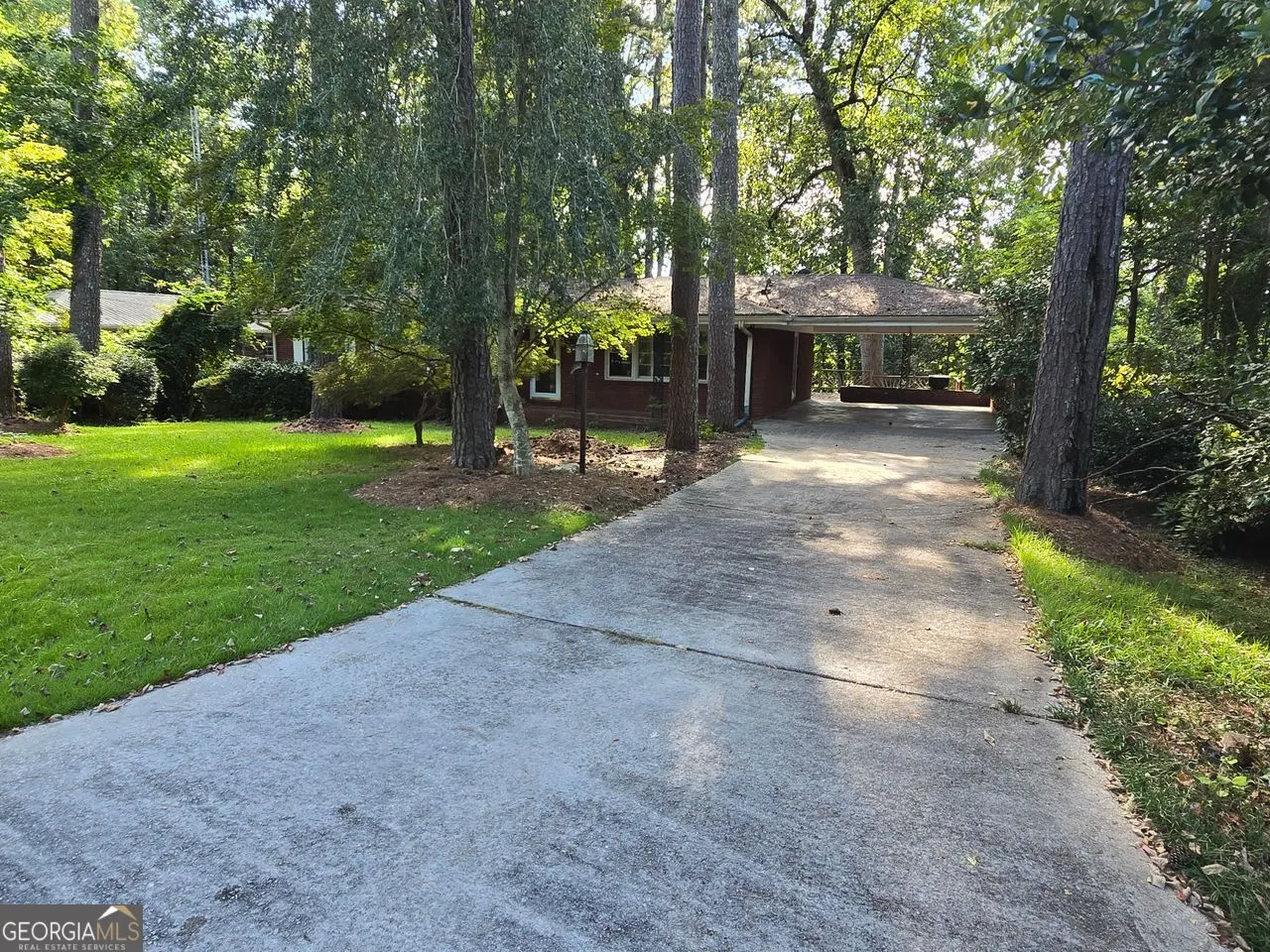 1288 SKYVIEW Circle