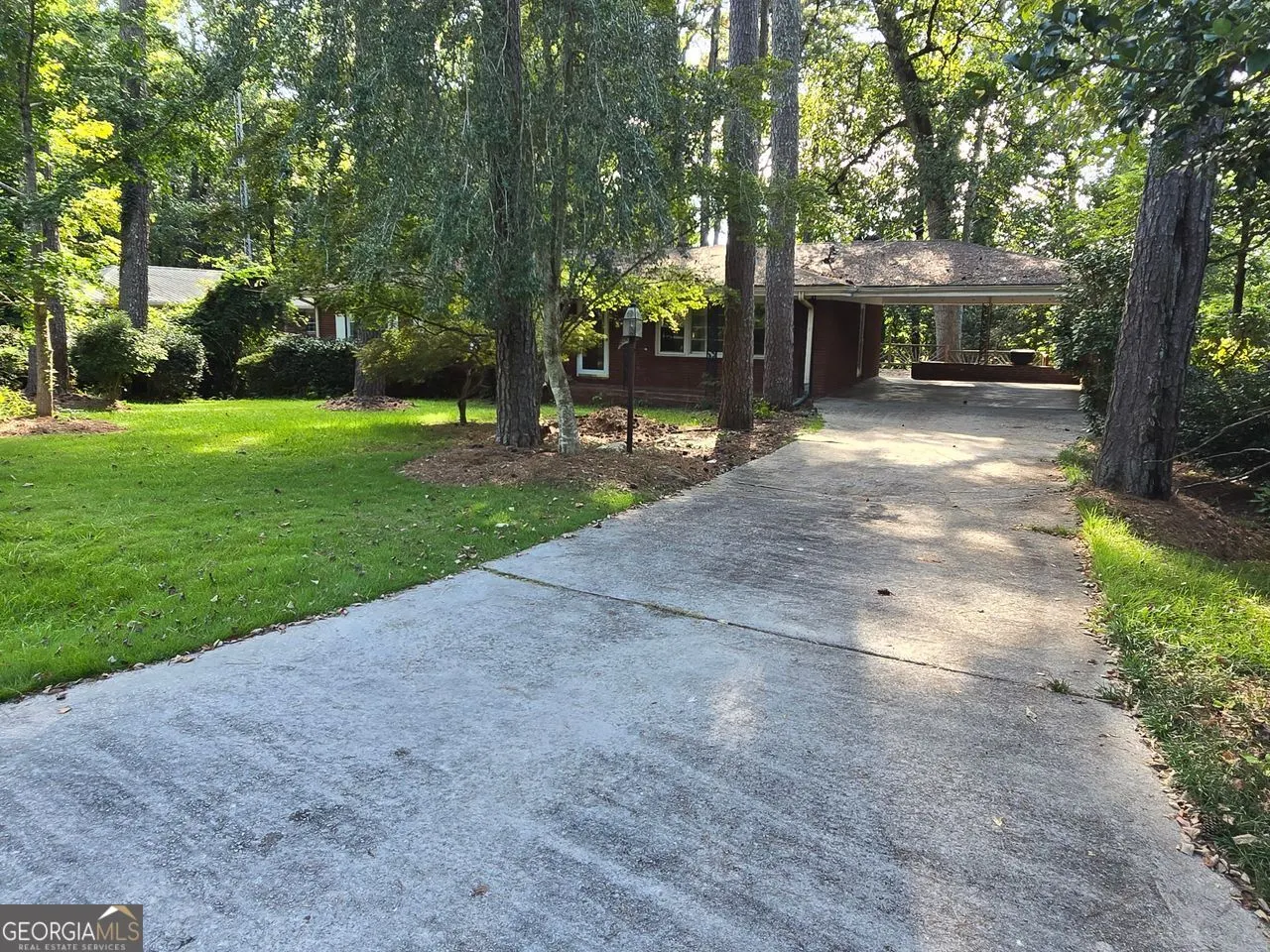 1288 SKYVIEW Circle