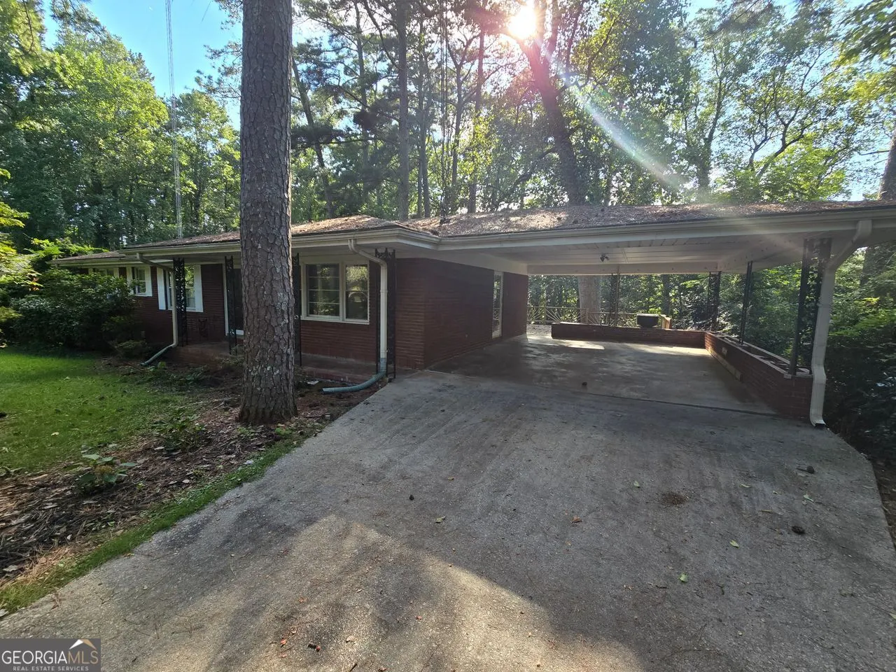 1288 SKYVIEW Circle