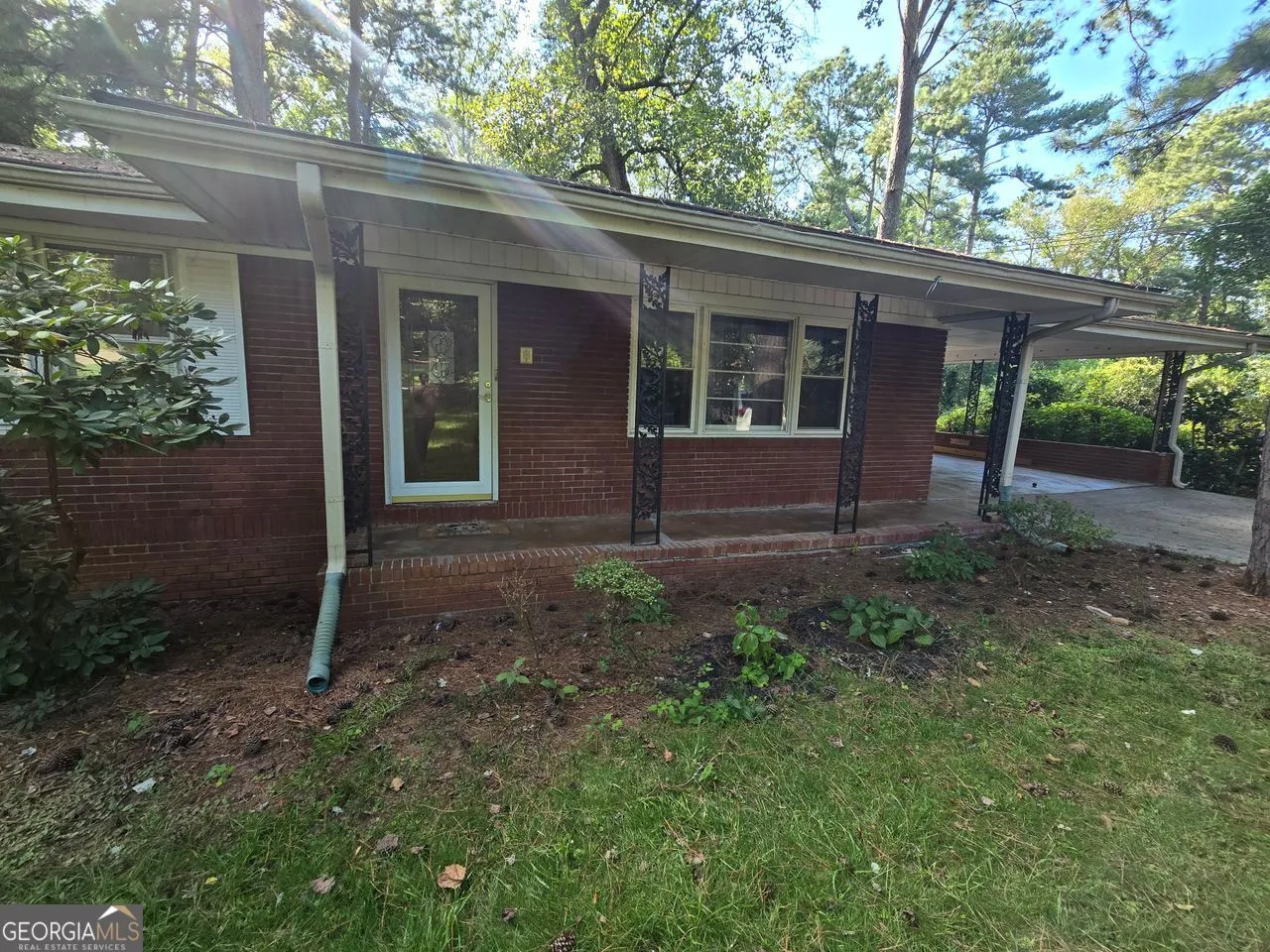 1288 SKYVIEW Circle