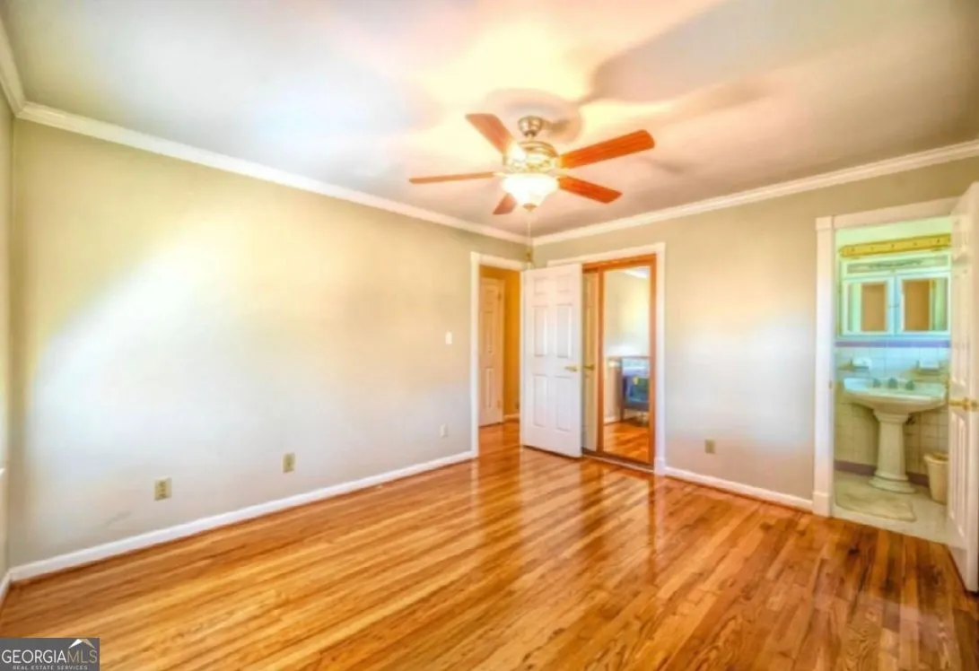 1288 SKYVIEW Circle