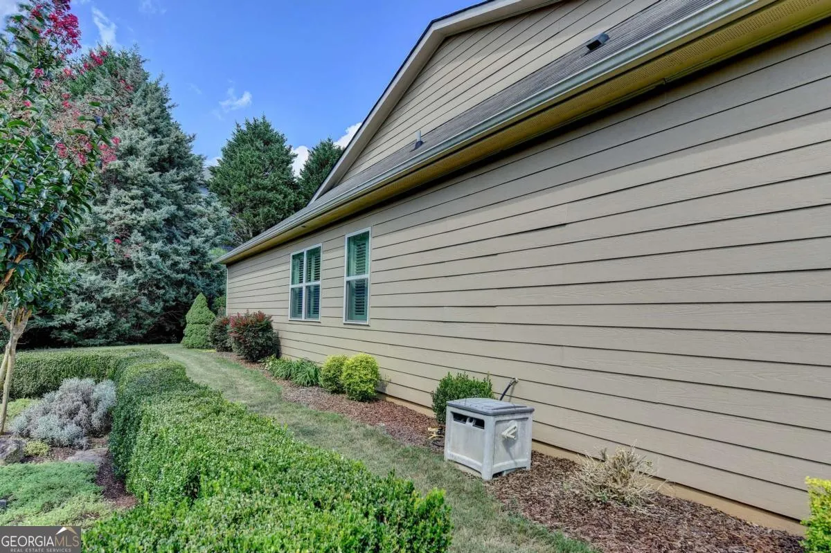 805 Cotton Creek Drive