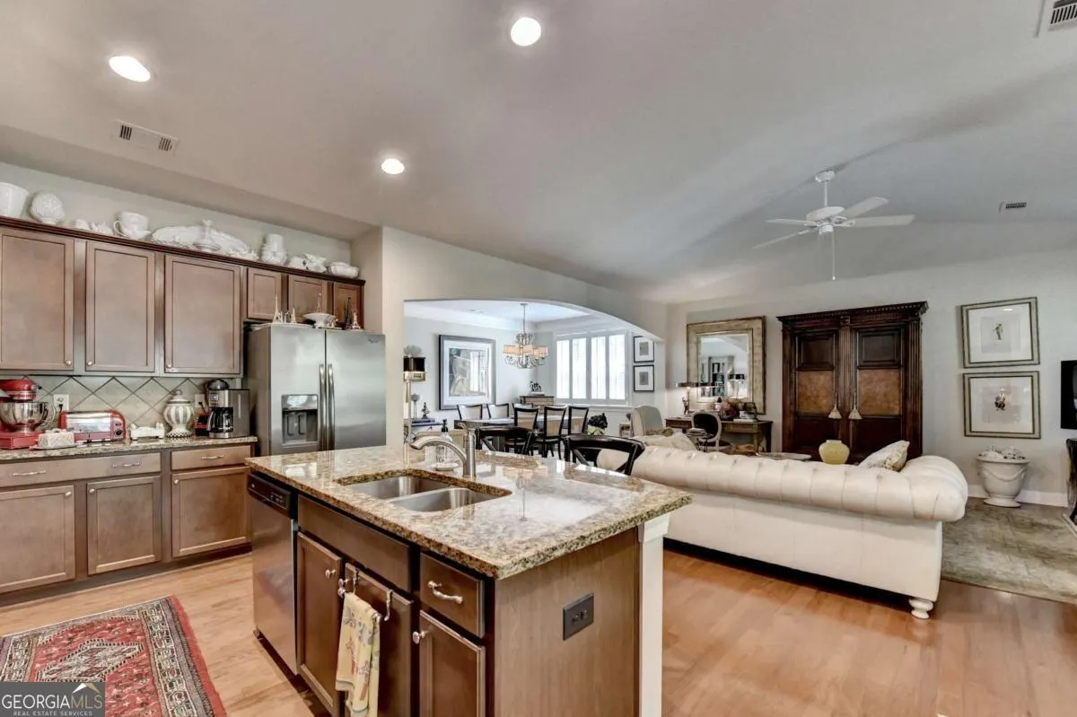805 Cotton Creek Drive