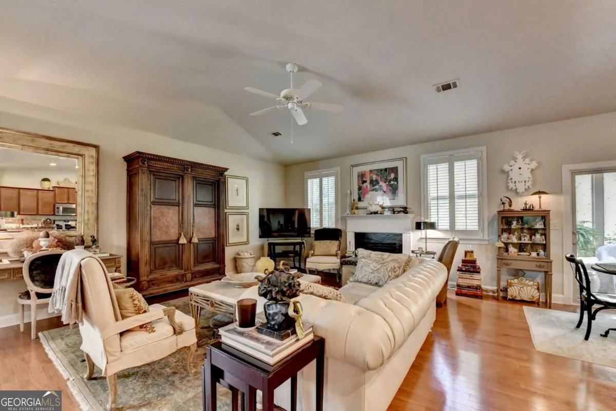 805 Cotton Creek Drive
