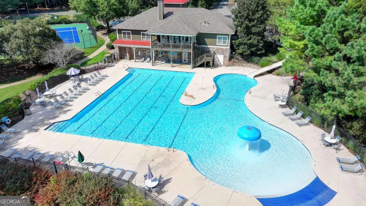 805 Cotton Creek Drive