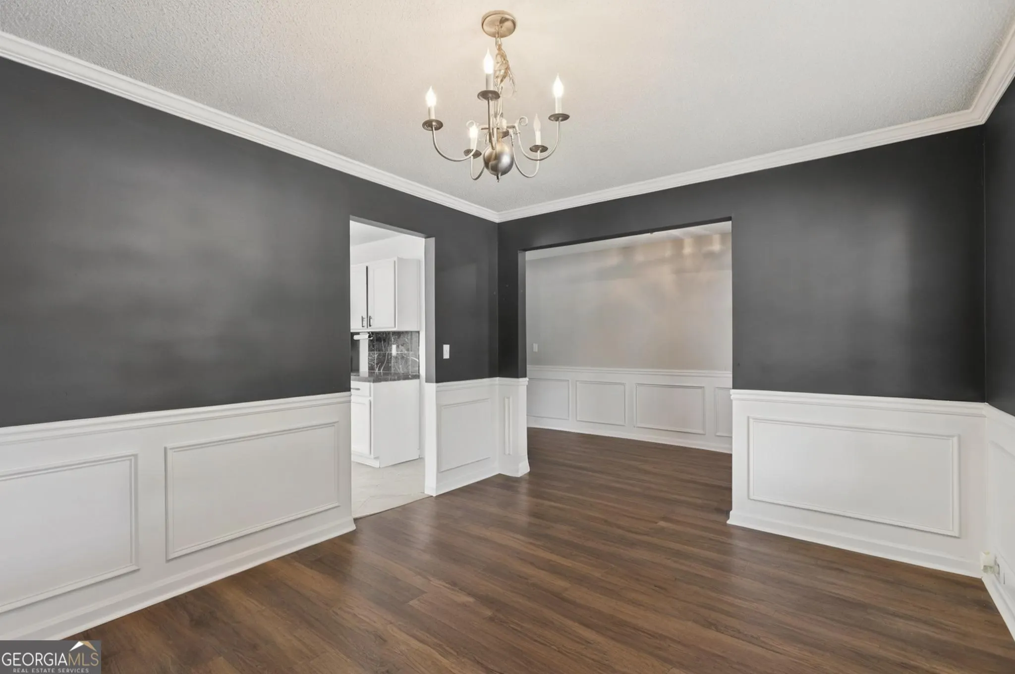 2261 Creel Road