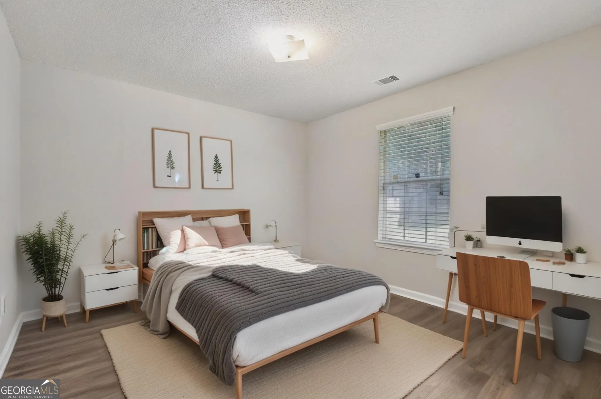 2261 Creel Road