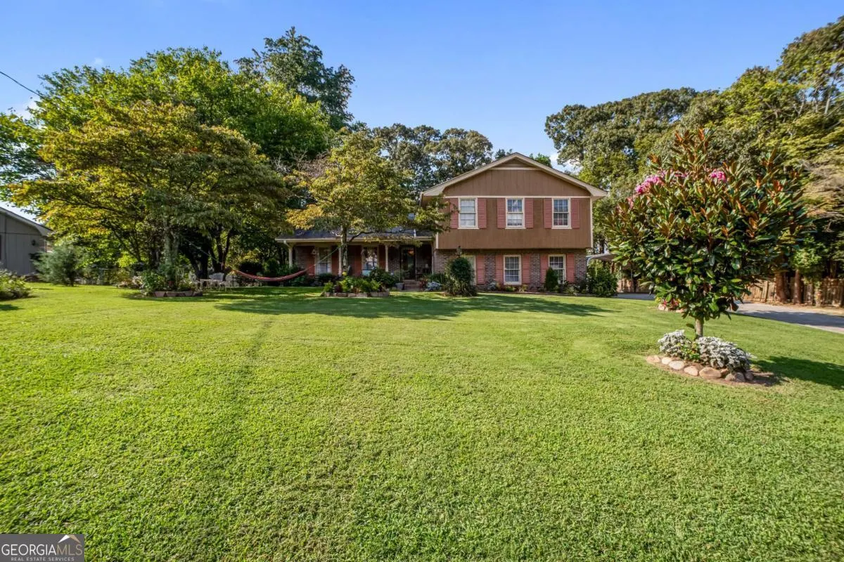 1721 Driftwood Place