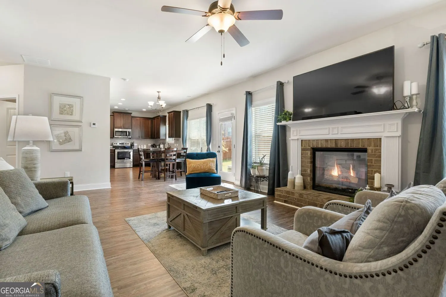 885 Tranquil Way