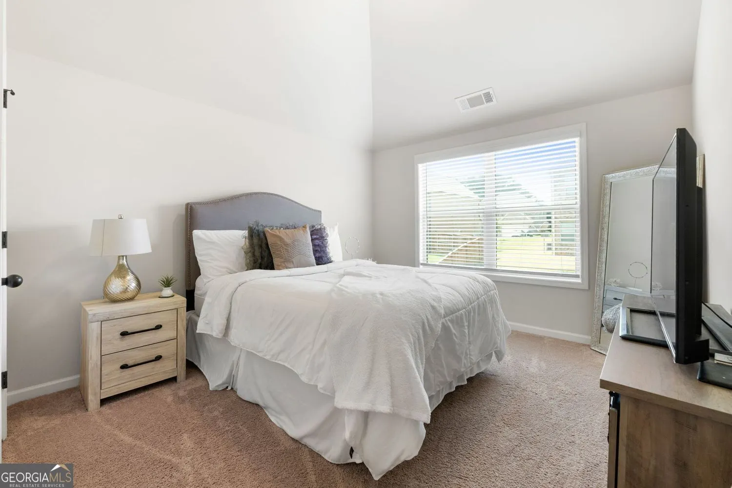 885 Tranquil Way
