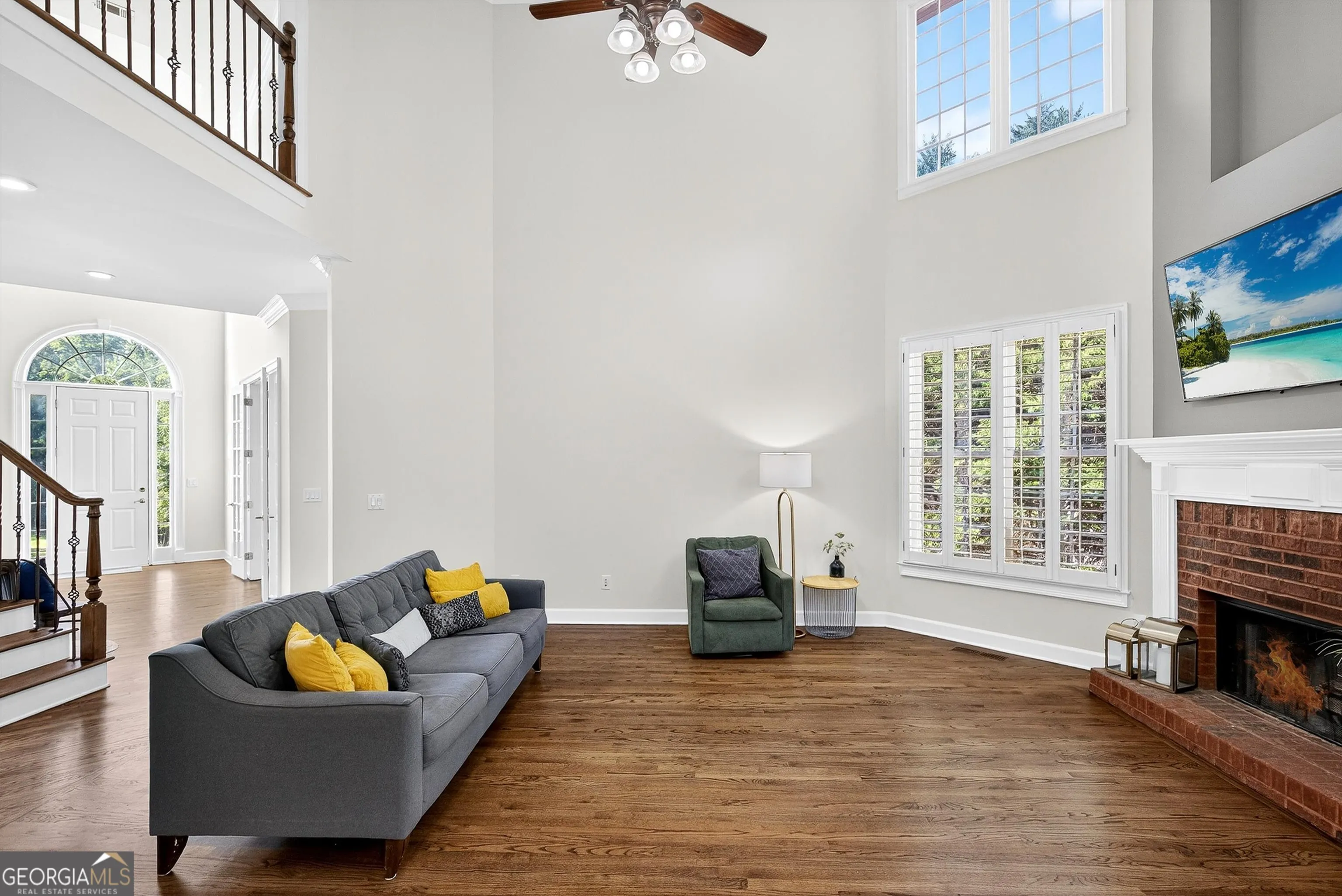 1133 Astoria Lane