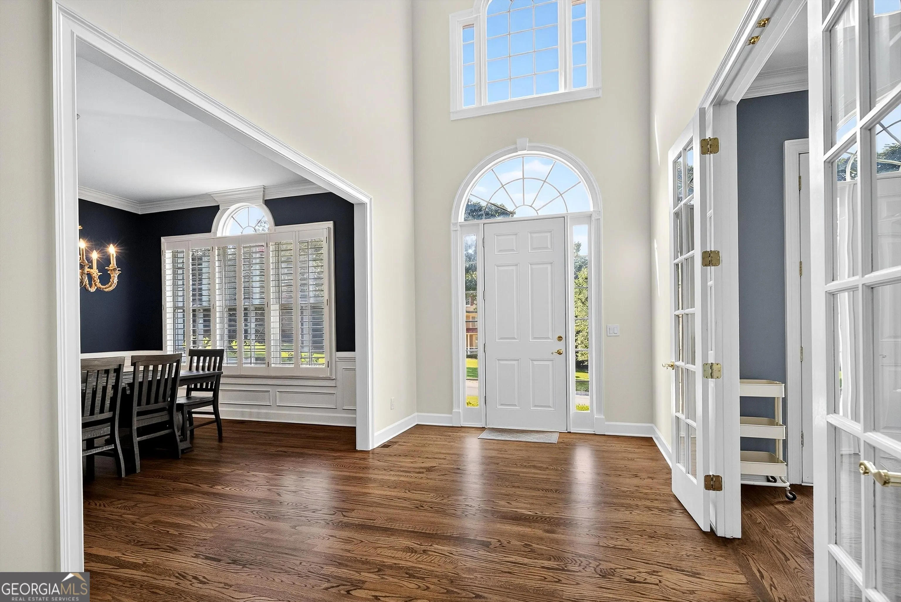 1133 Astoria Lane