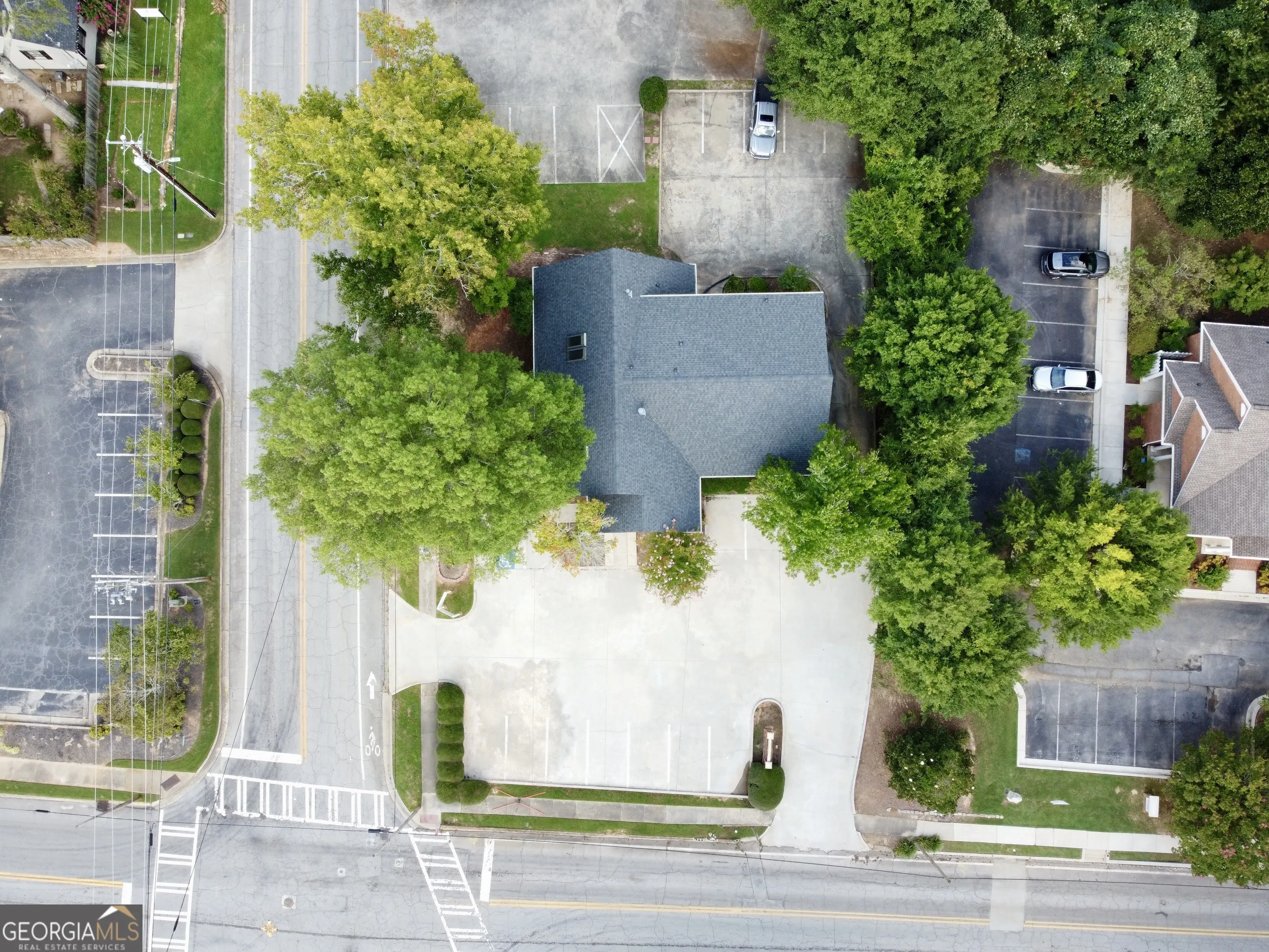 3218 Mill Street NE