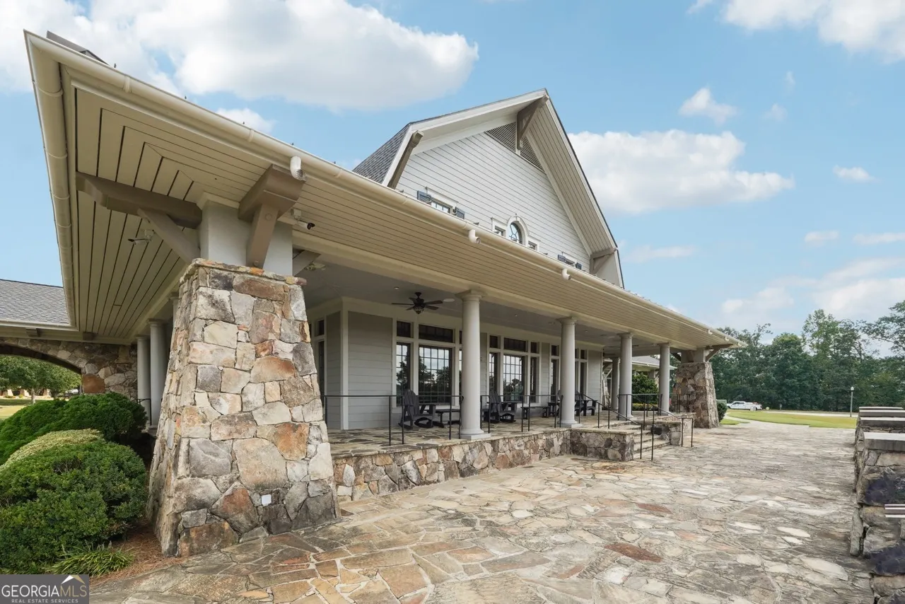 6912 Bay Laurel Way