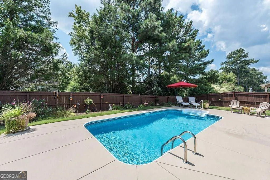 2875 DOWELL FARM Trace SW