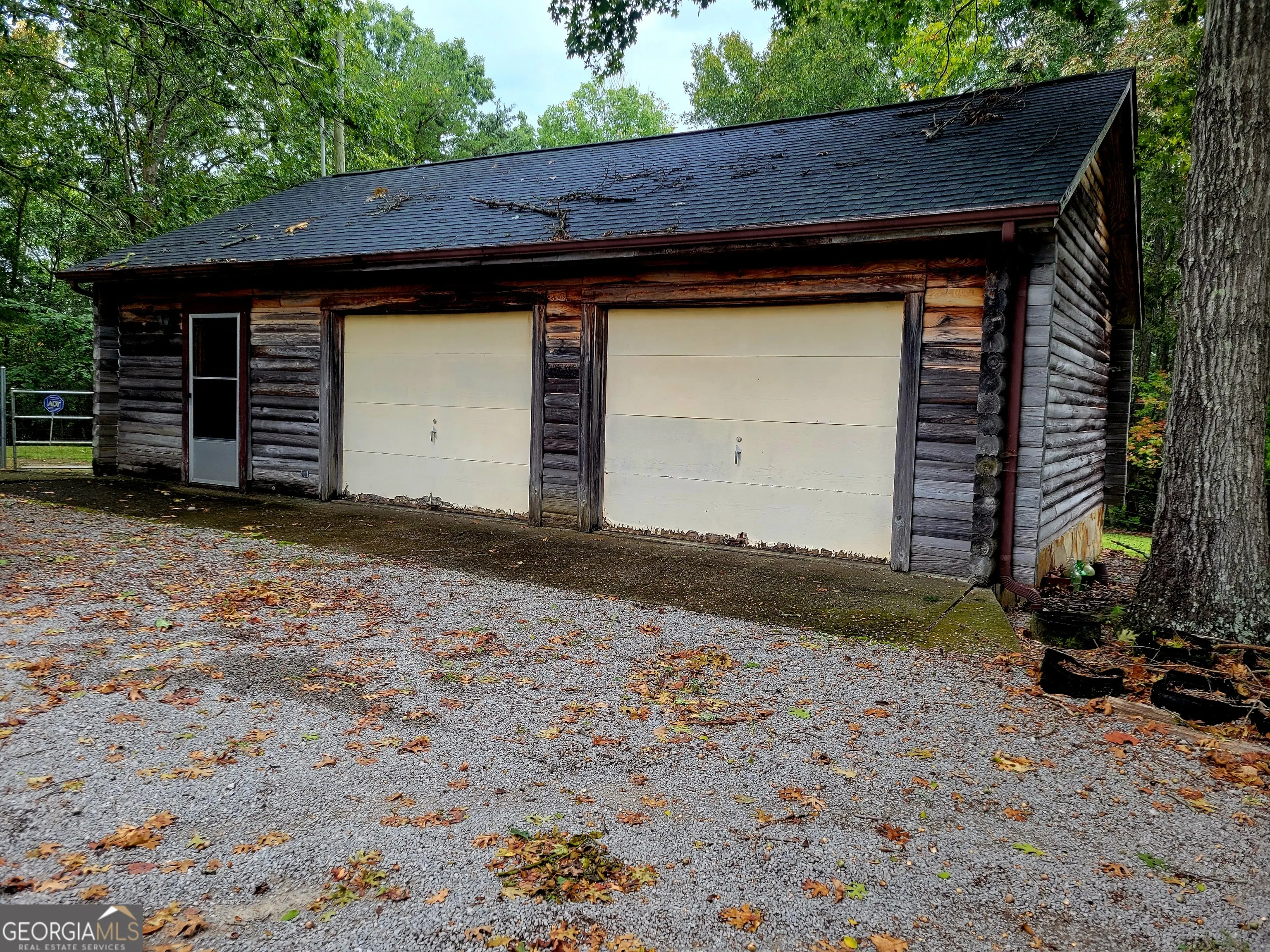 39 Pocket Road