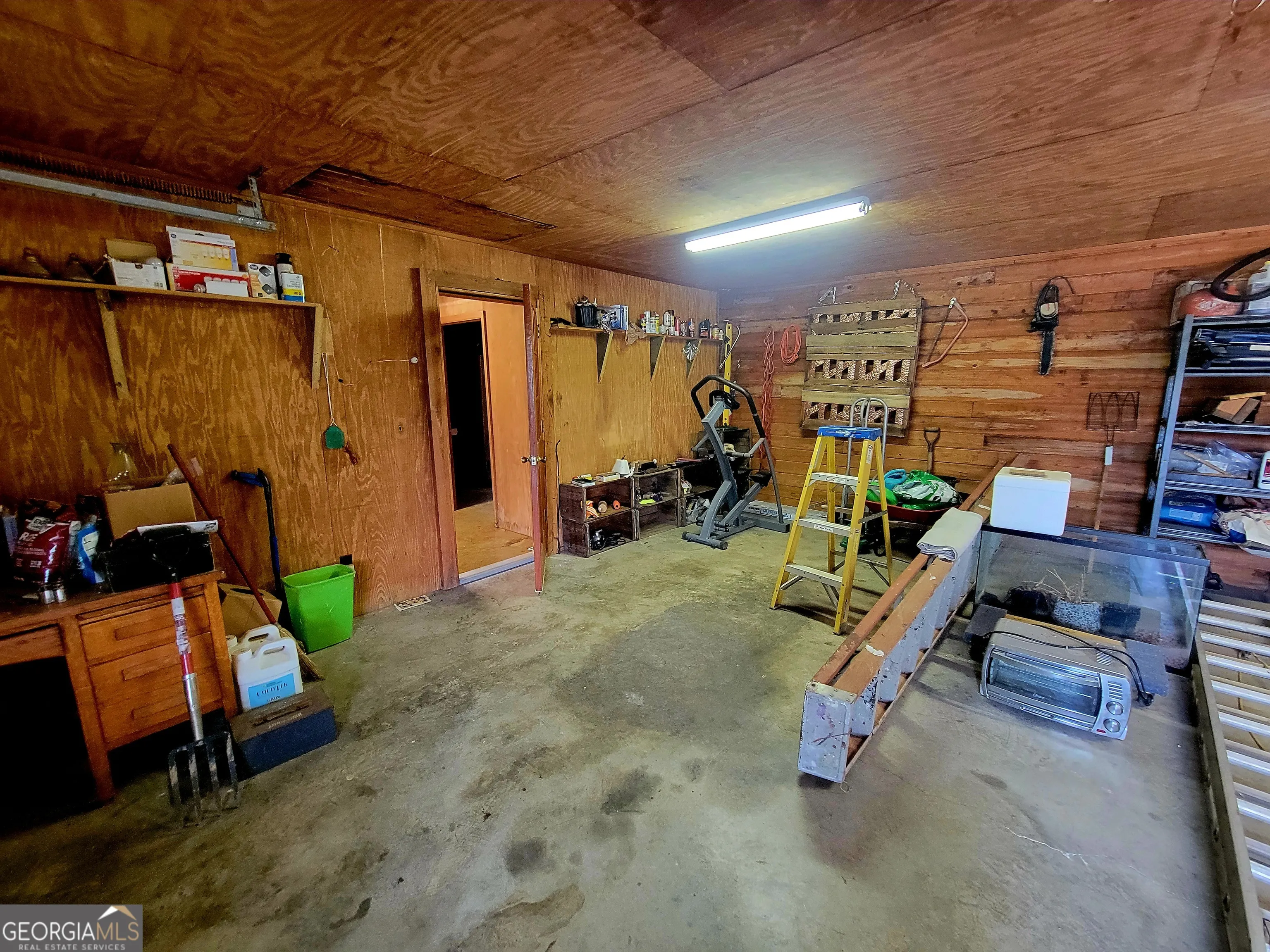 39 Pocket Road