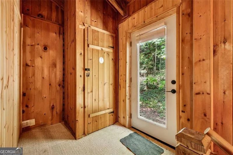 535 HIDDEN VALLEY Trail