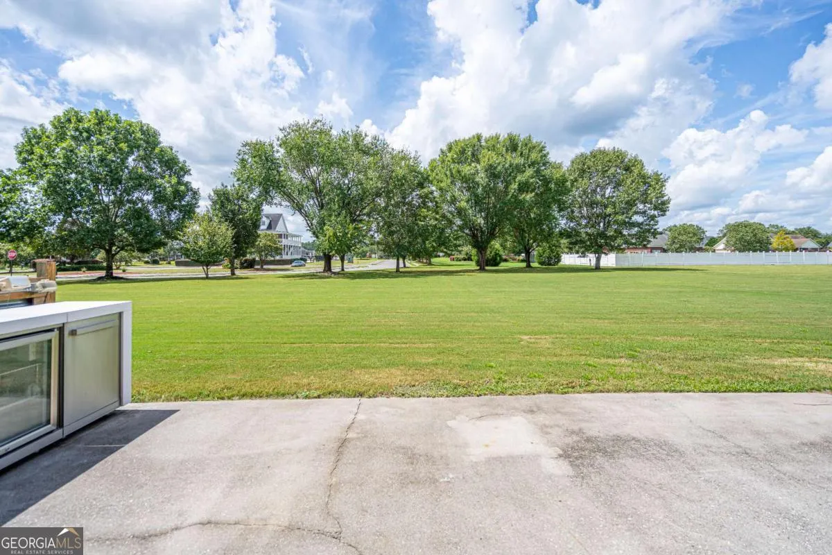 301 Flat Bush Drive
