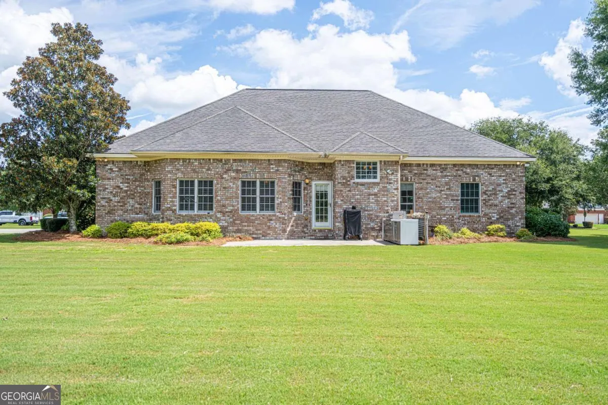 301 Flat Bush Drive